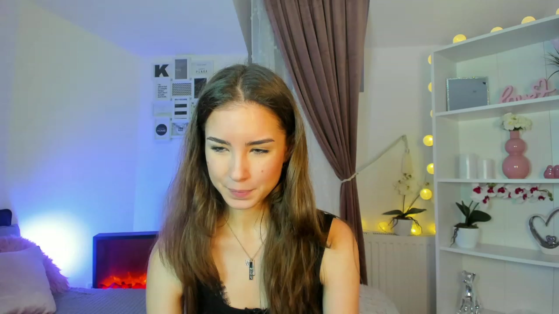 Gallery image thumbnail from Shy_jane's myfreecams stream on, 12/15/2022, 11:49 image 4 of 20