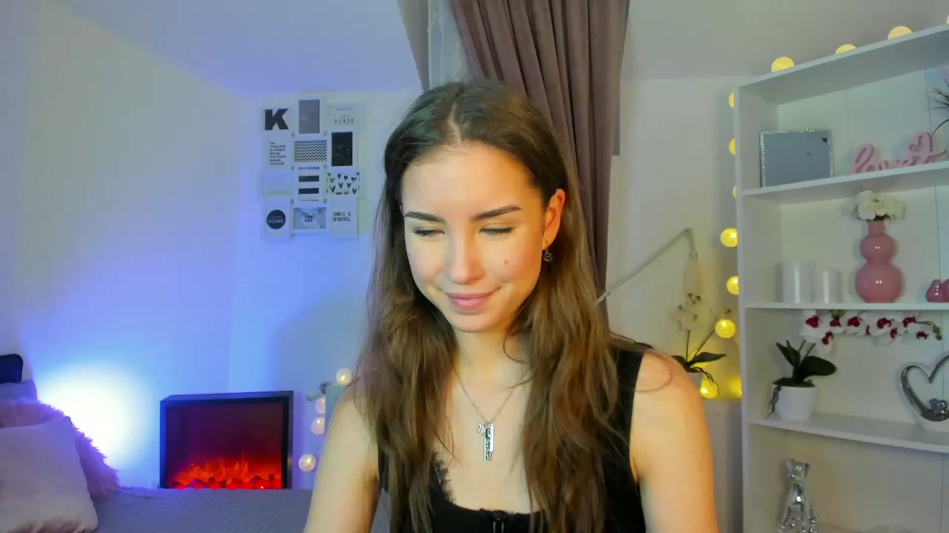 Gallery image thumbnail from Shy_jane's myfreecams stream on, 12/15/2022, 11:49 image 7 of 20