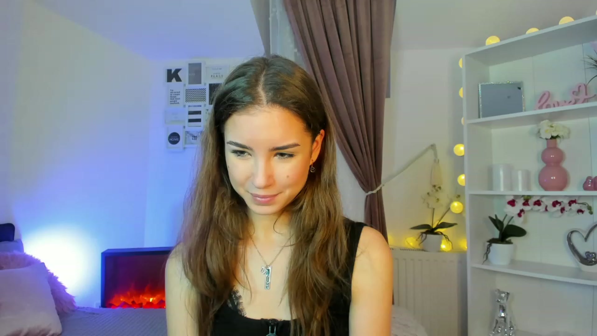 Gallery image thumbnail from Shy_jane's myfreecams stream on, 12/15/2022, 12:16 image 8 of 20