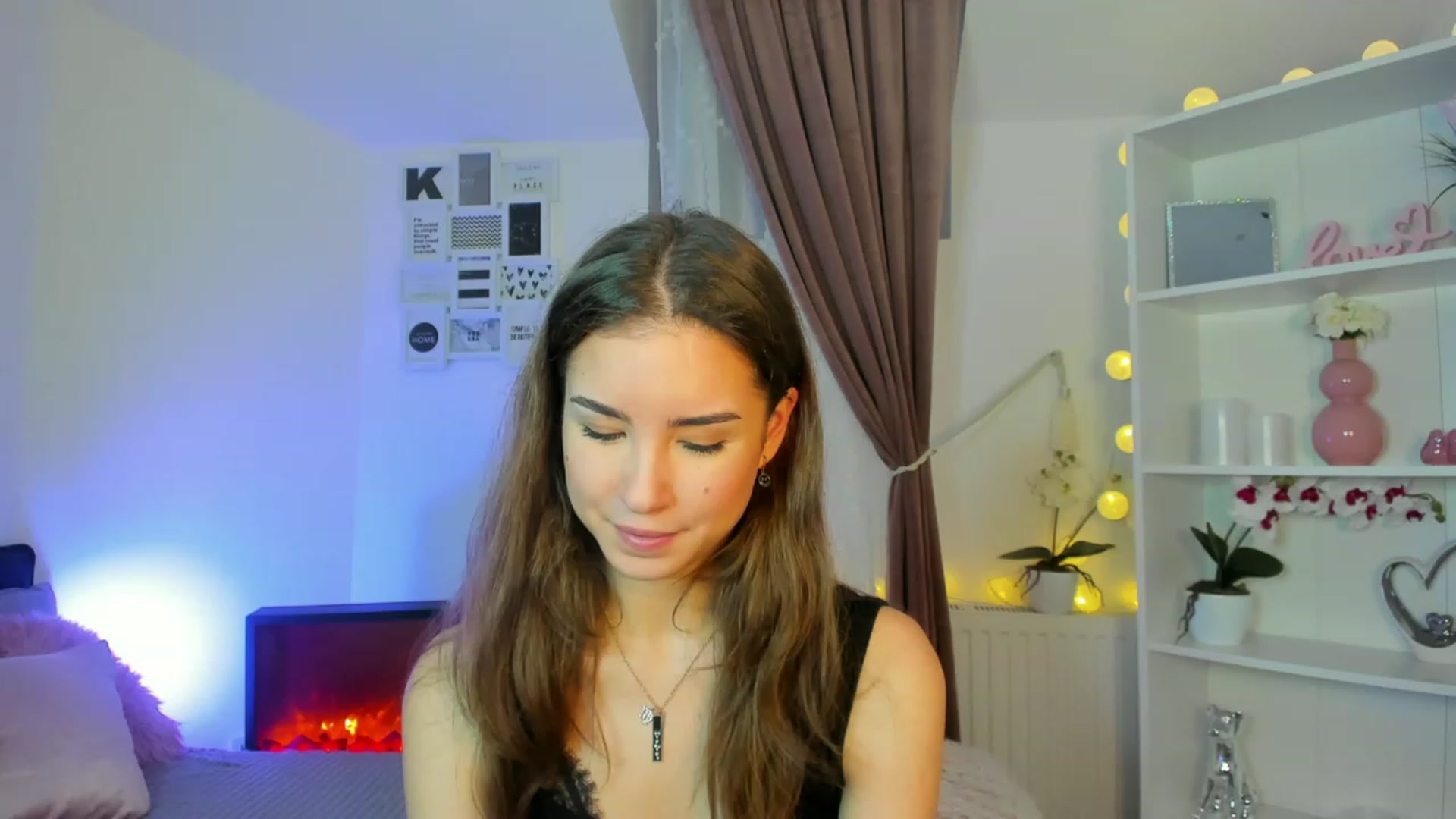 Gallery image thumbnail from Shy_jane's myfreecams stream on, 12/15/2022, 12:16 image 6 of 20