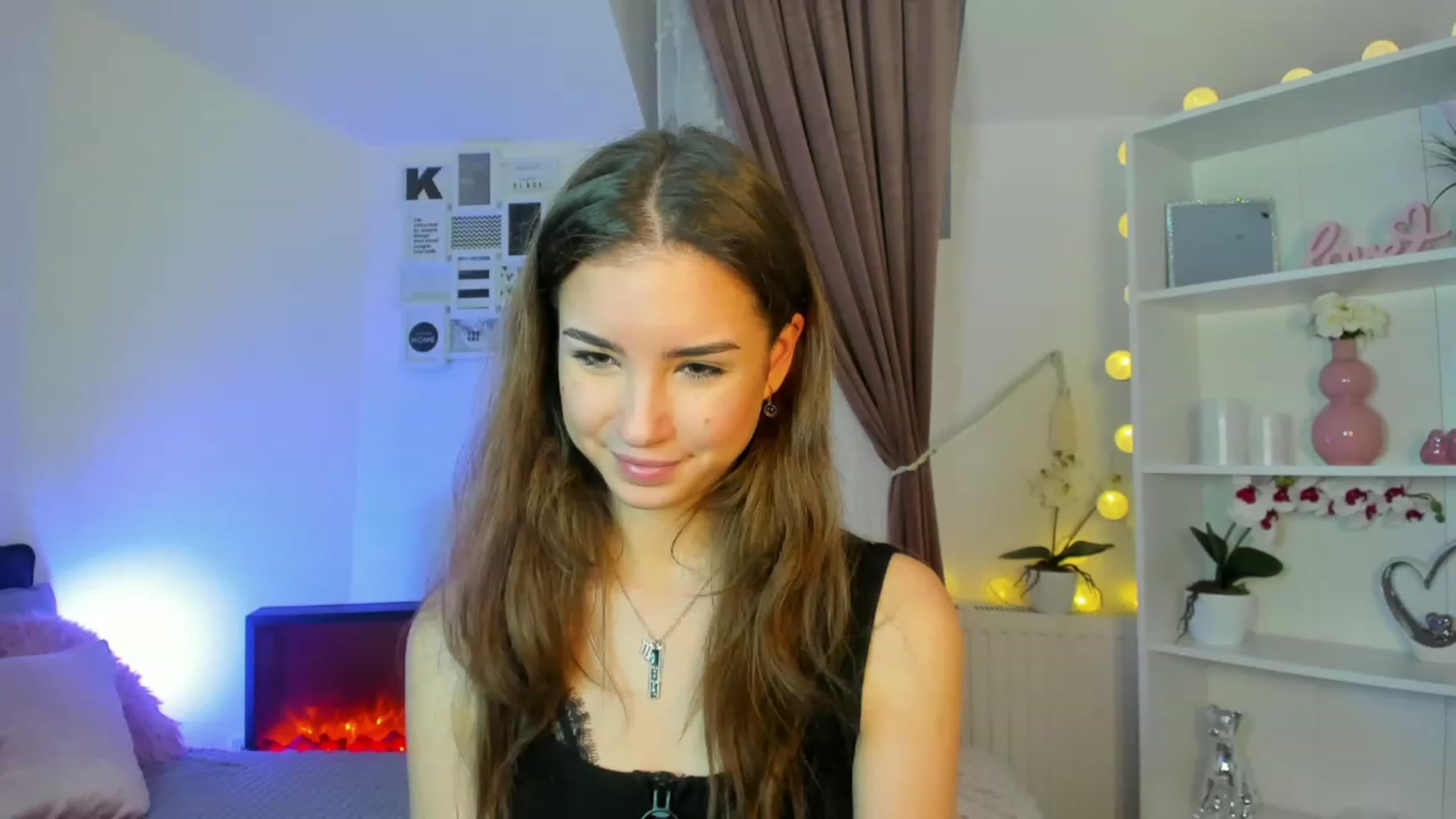 Gallery image thumbnail from Shy_jane's myfreecams stream on, 12/15/2022, 12:16 image 11 of 20