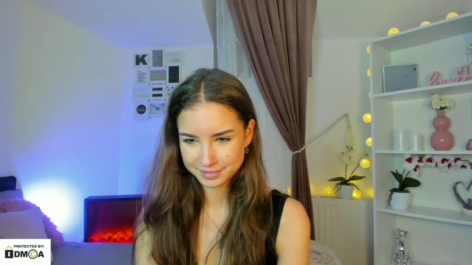 Gallery image thumbnail from Shy_jane's myfreecams stream on, 12/15/2022, 14:10 image 4 of 20