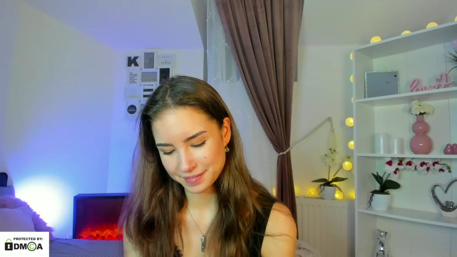 Gallery image thumbnail from Shy_jane's myfreecams stream on, 12/15/2022, 18:23 image 12 of 20