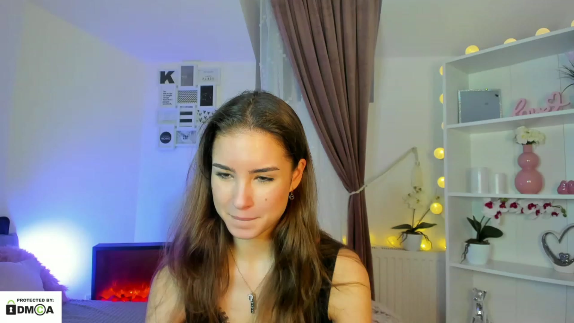 Gallery image thumbnail from Shy_jane's myfreecams stream on, 12/15/2022, 18:23 image 8 of 20