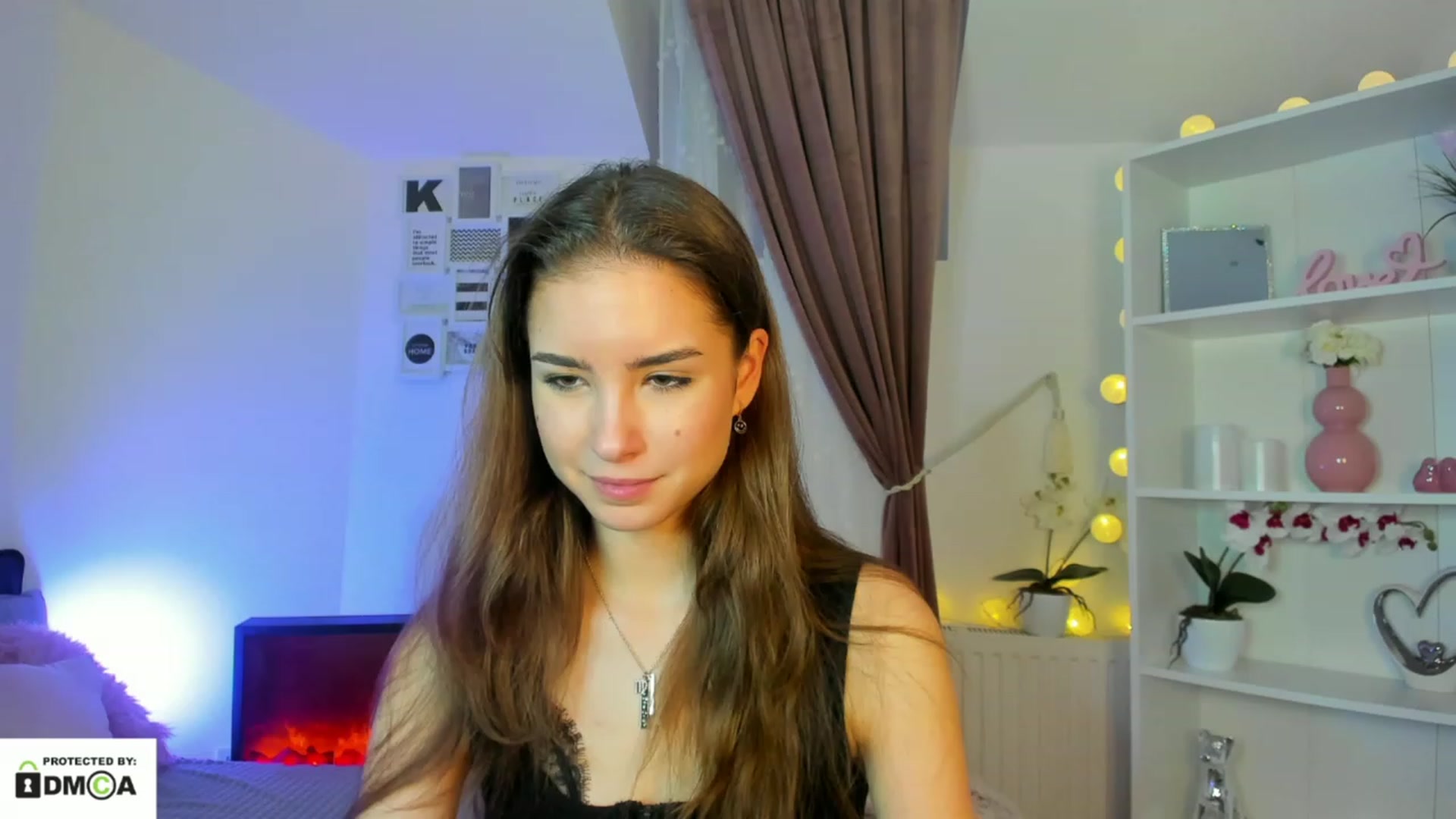 Gallery image thumbnail from Shy_jane's myfreecams stream on, 12/15/2022, 18:23 image 4 of 20