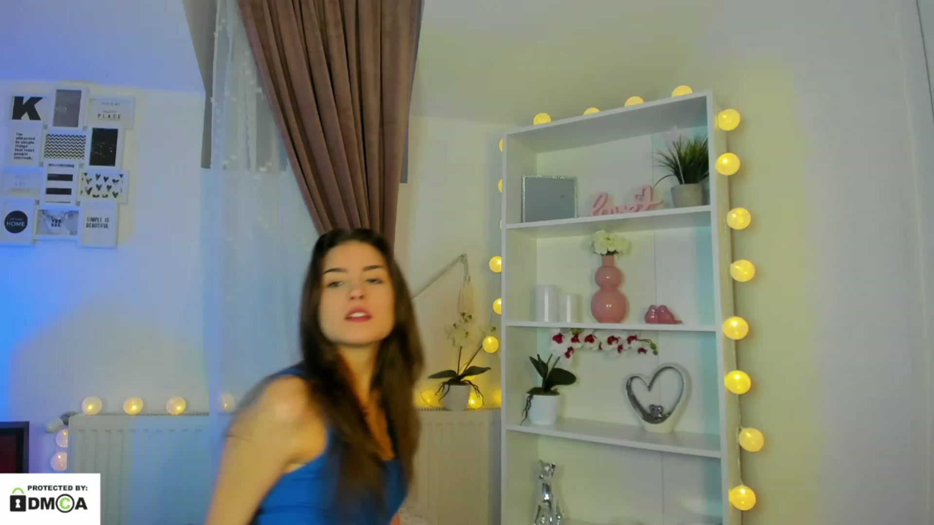 Gallery image thumbnail from Shy_jane's myfreecams stream on, 12/18/2022, 10:10 image 2 of 20