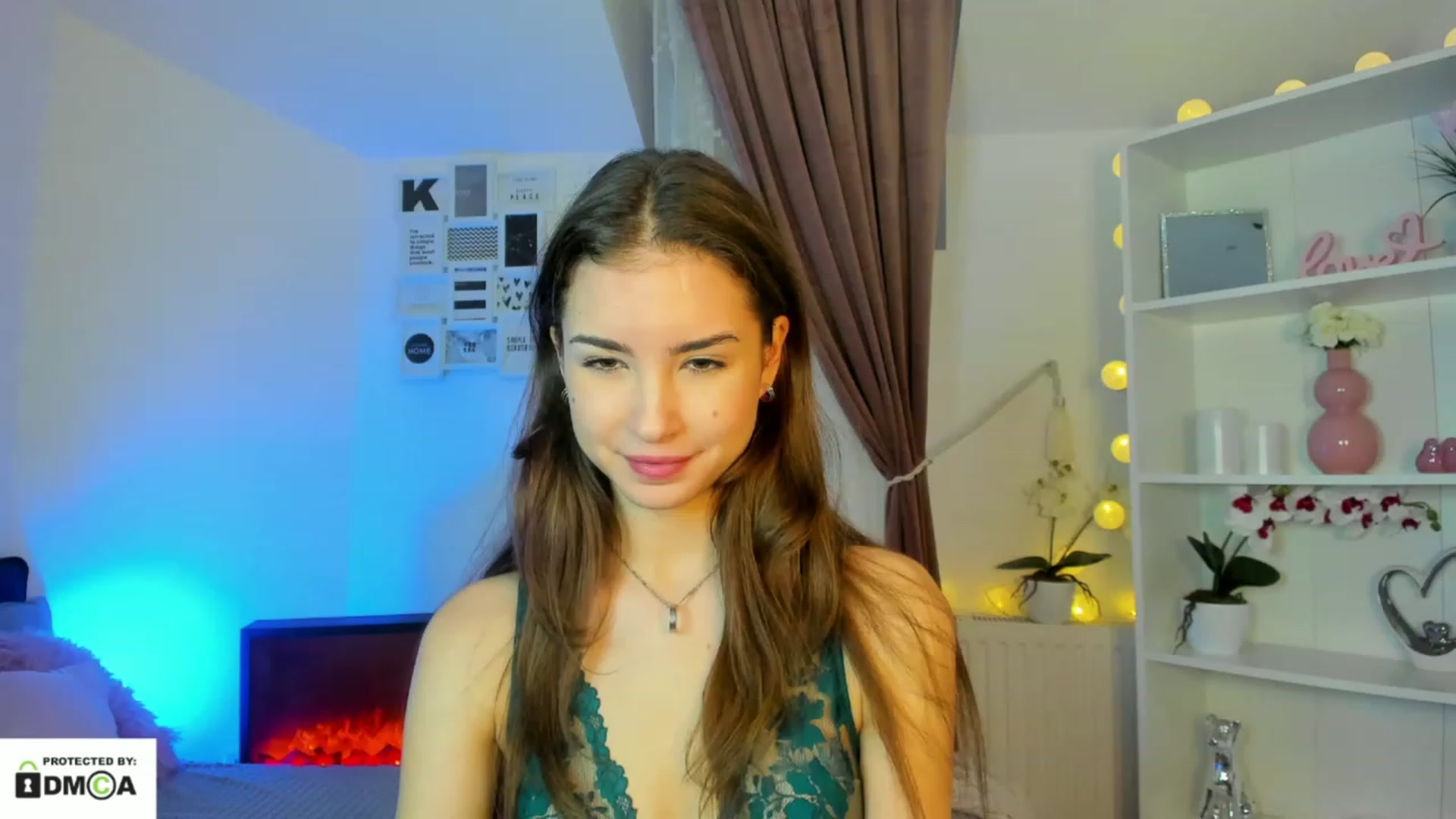 Gallery image thumbnail from Shy_jane's myfreecams stream on, 12/18/2022, 10:59 image 3 of 20