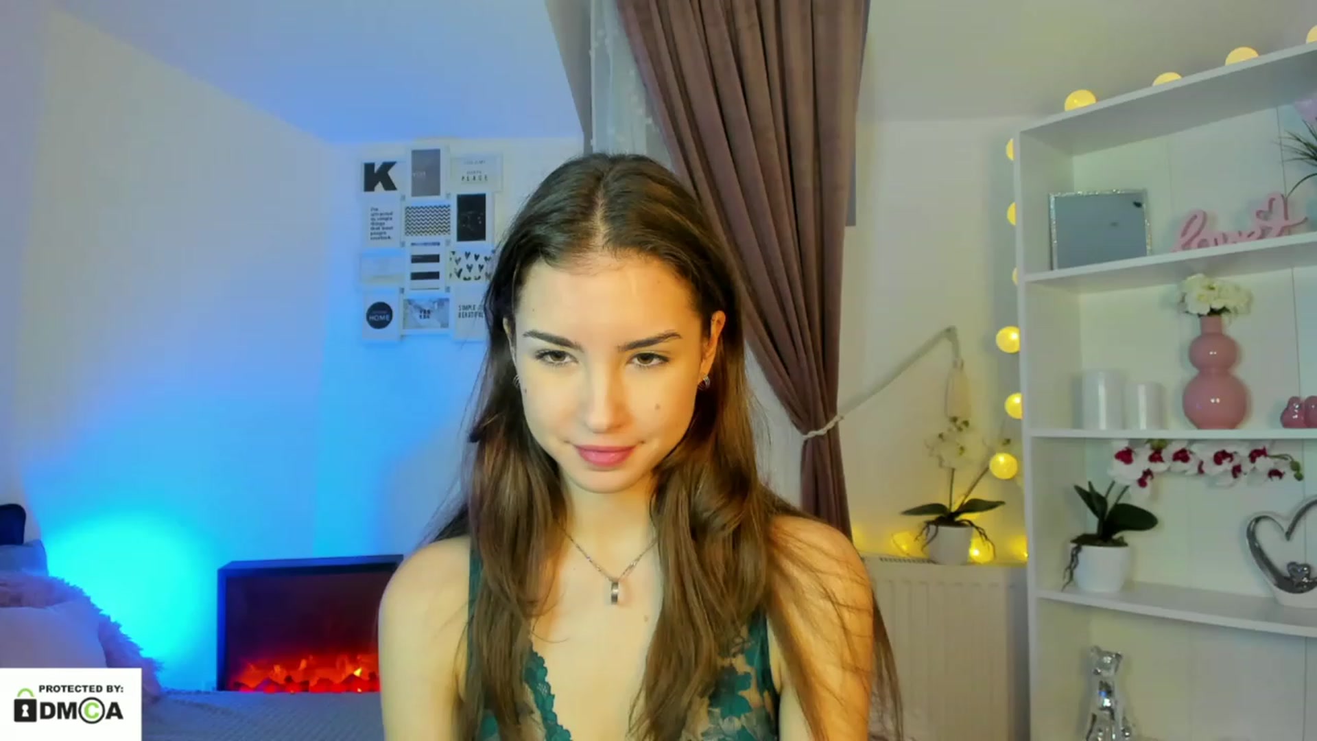 Gallery image thumbnail from Shy_jane's myfreecams stream on, 12/18/2022, 10:59 image 1 of 20