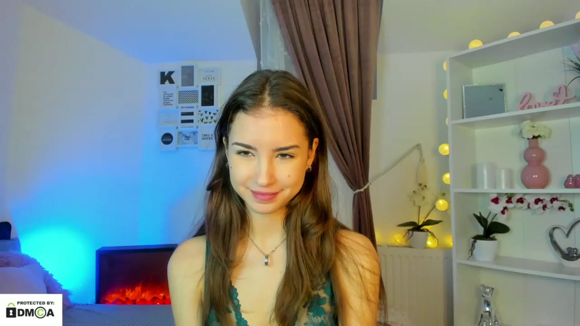 Gallery image thumbnail from Shy_jane's myfreecams stream on, 12/18/2022, 10:59 image 9 of 20