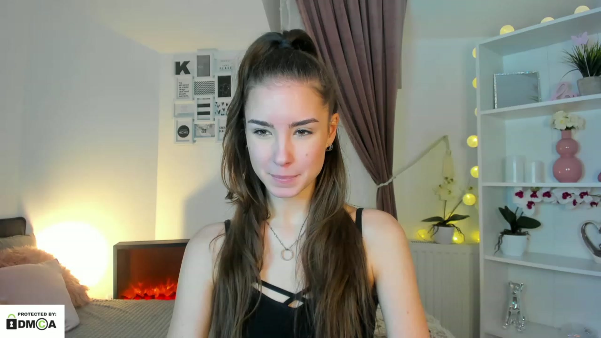 Gallery image thumbnail from Shy_jane's myfreecams stream on, 12/20/2022, 16:35 image 19 of 20
