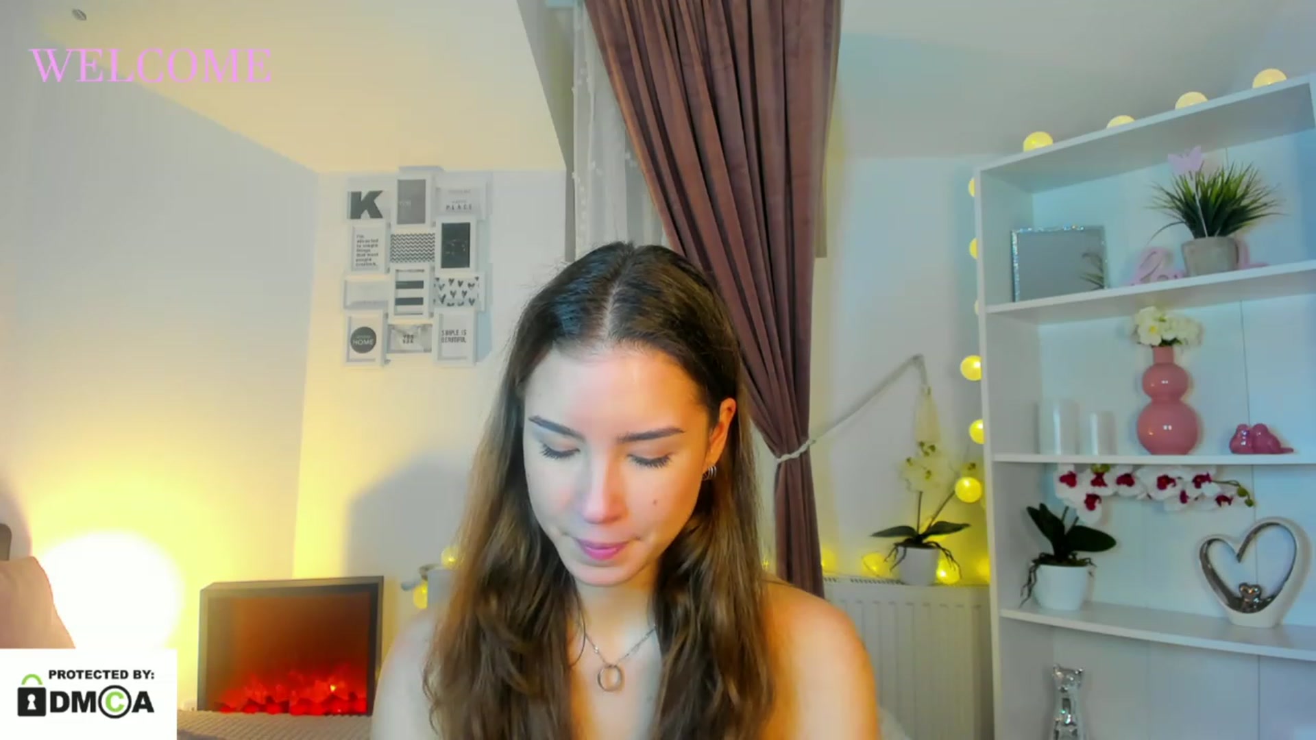 Gallery image thumbnail from Shy_jane's myfreecams stream on, 12/23/2022, 14:50 image 16 of 20