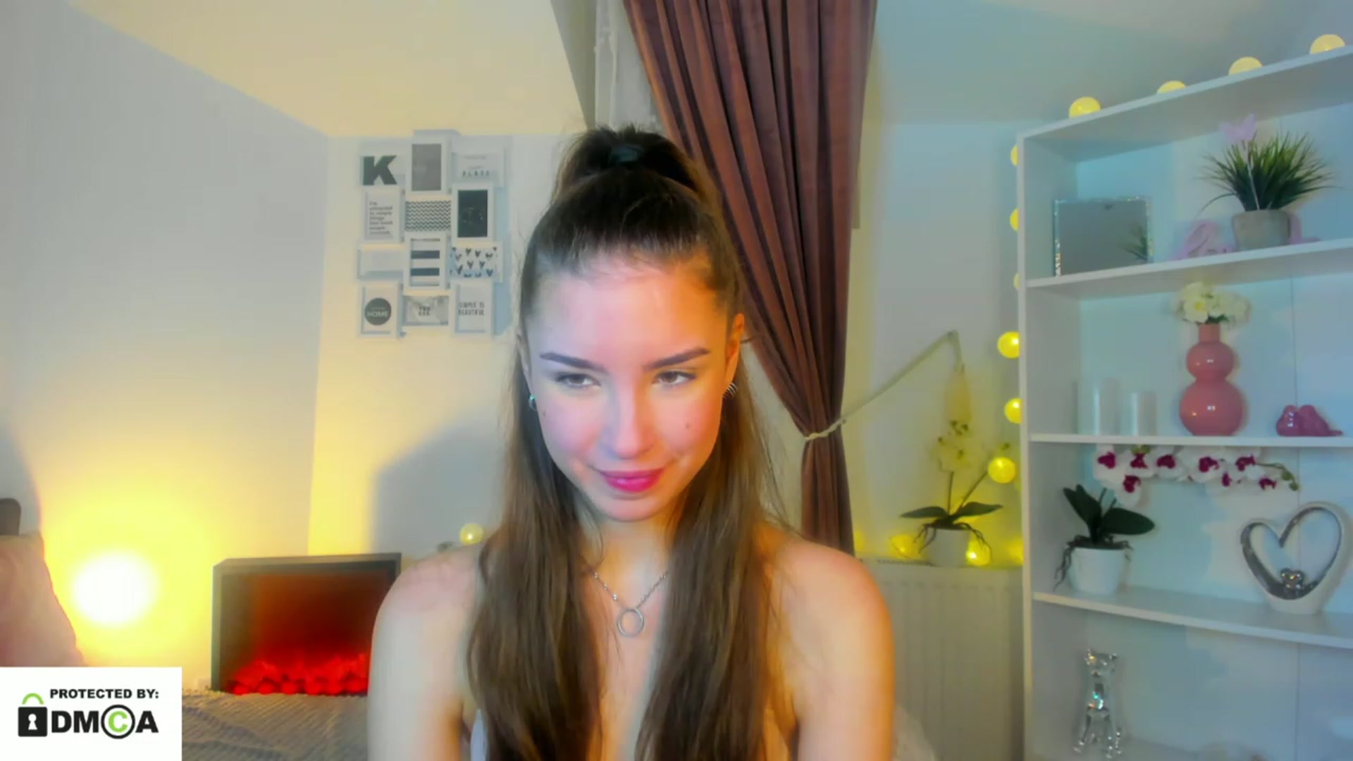 Gallery image thumbnail from Shy_jane's myfreecams stream on, 12/27/2022, 15:17 image 8 of 20