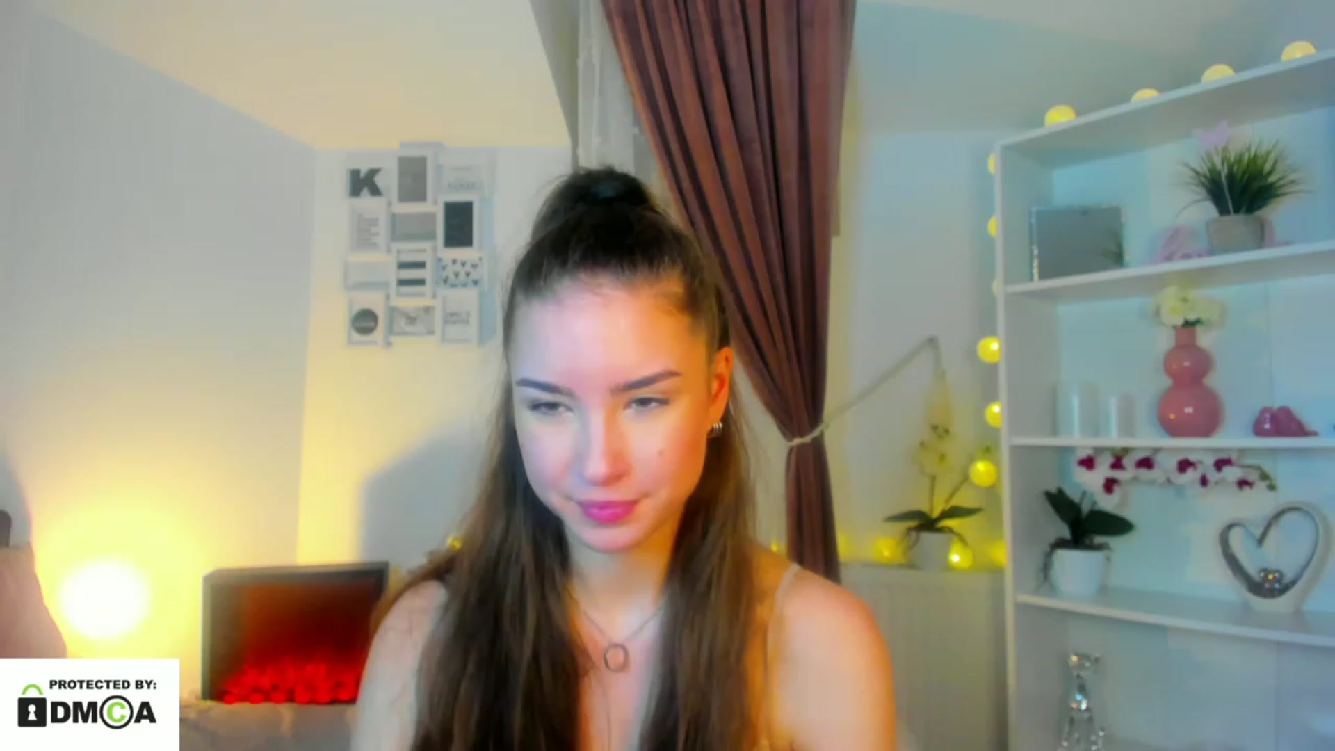 Gallery image thumbnail from Shy_jane's myfreecams stream on, 12/27/2022, 17:54 image 17 of 20