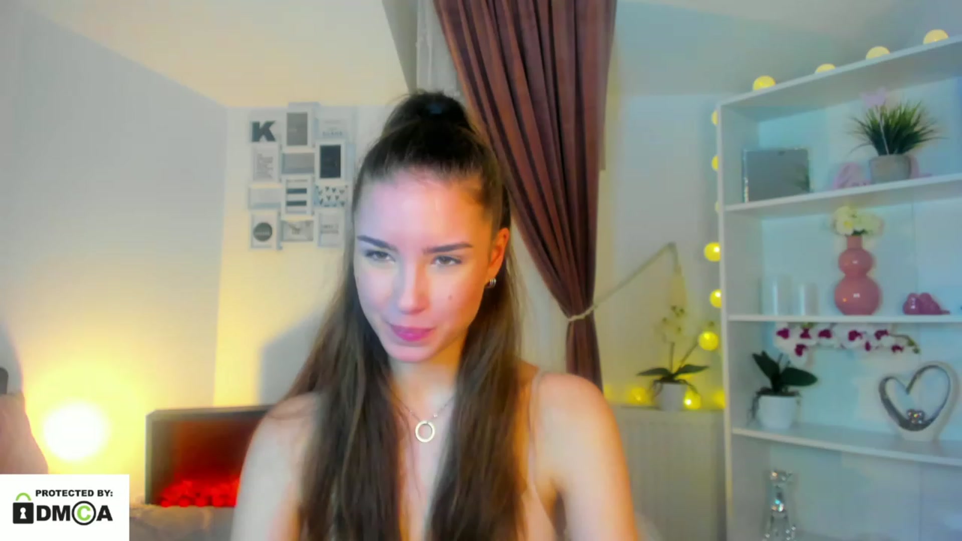 Gallery image thumbnail from Shy_jane's myfreecams stream on, 12/27/2022, 17:54 image 9 of 20