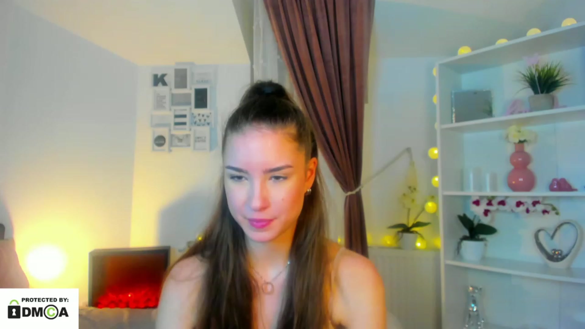 Gallery image thumbnail from Shy_jane's myfreecams stream on, 12/27/2022, 17:54 image 11 of 20