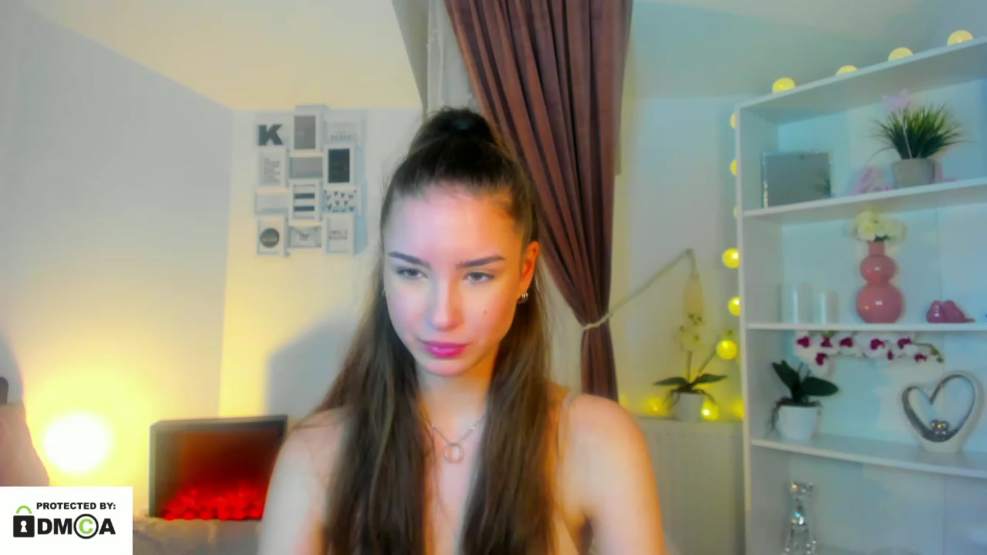 Gallery image thumbnail from Shy_jane's myfreecams stream on, 12/27/2022, 17:54 image 3 of 20