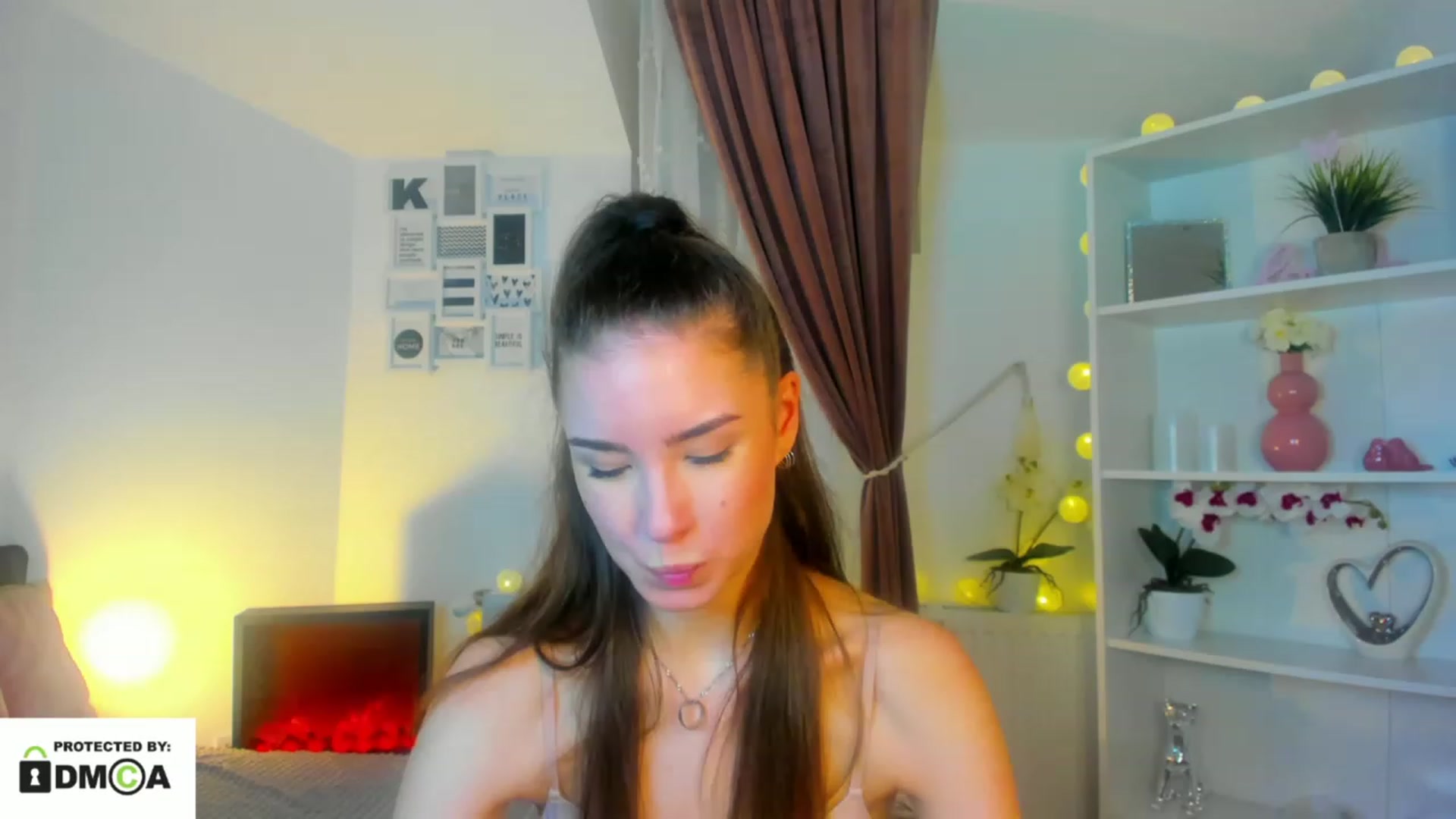 Gallery image thumbnail from Shy_jane's myfreecams stream on, 12/27/2022, 18:48 image 20 of 20