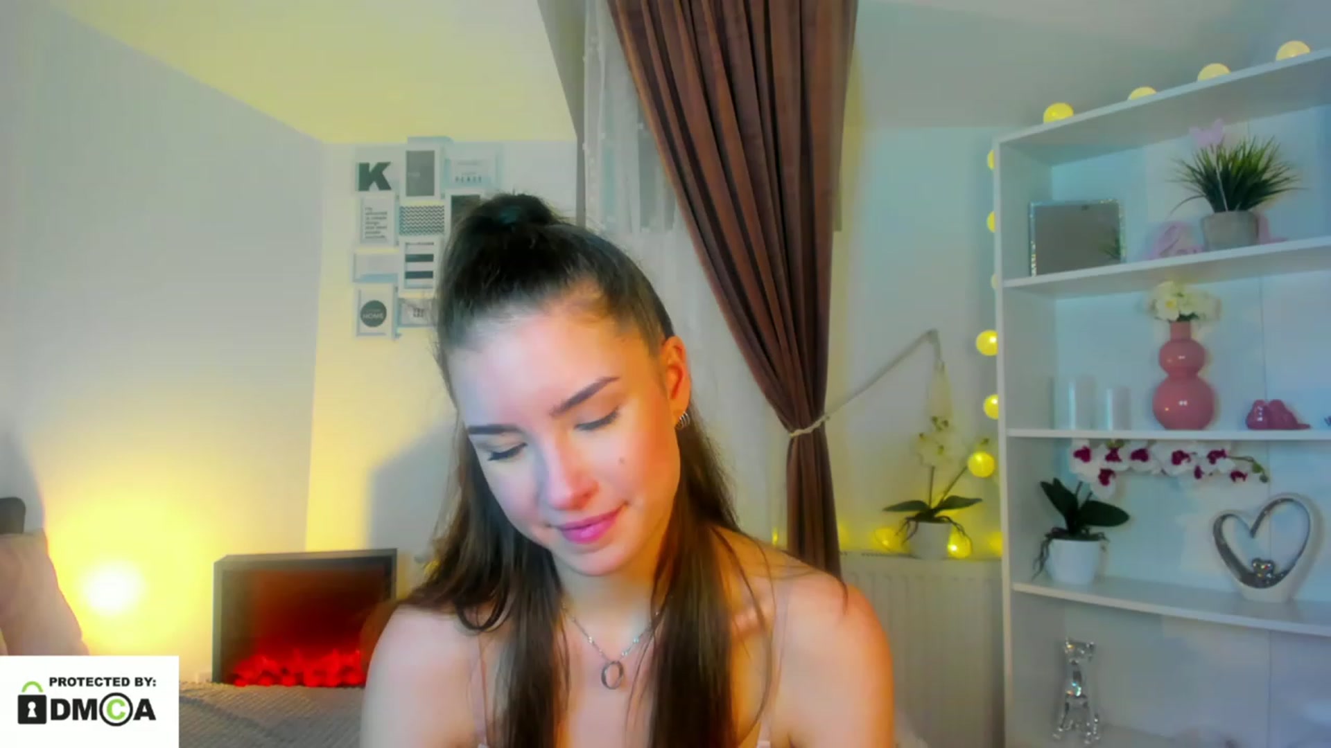 Gallery image thumbnail from Shy_jane's myfreecams stream on, 12/27/2022, 18:48 image 17 of 20