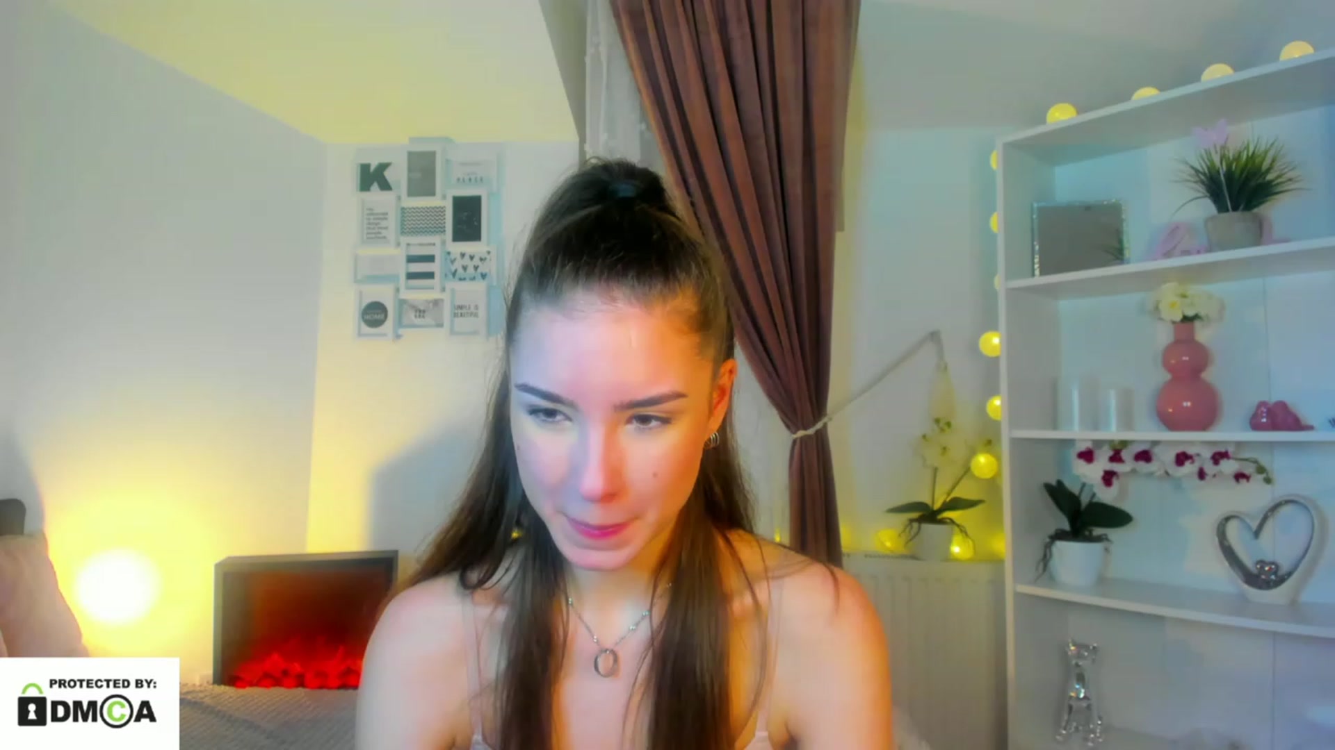 Gallery image thumbnail from Shy_jane's myfreecams stream on, 12/27/2022, 18:48 image 15 of 20