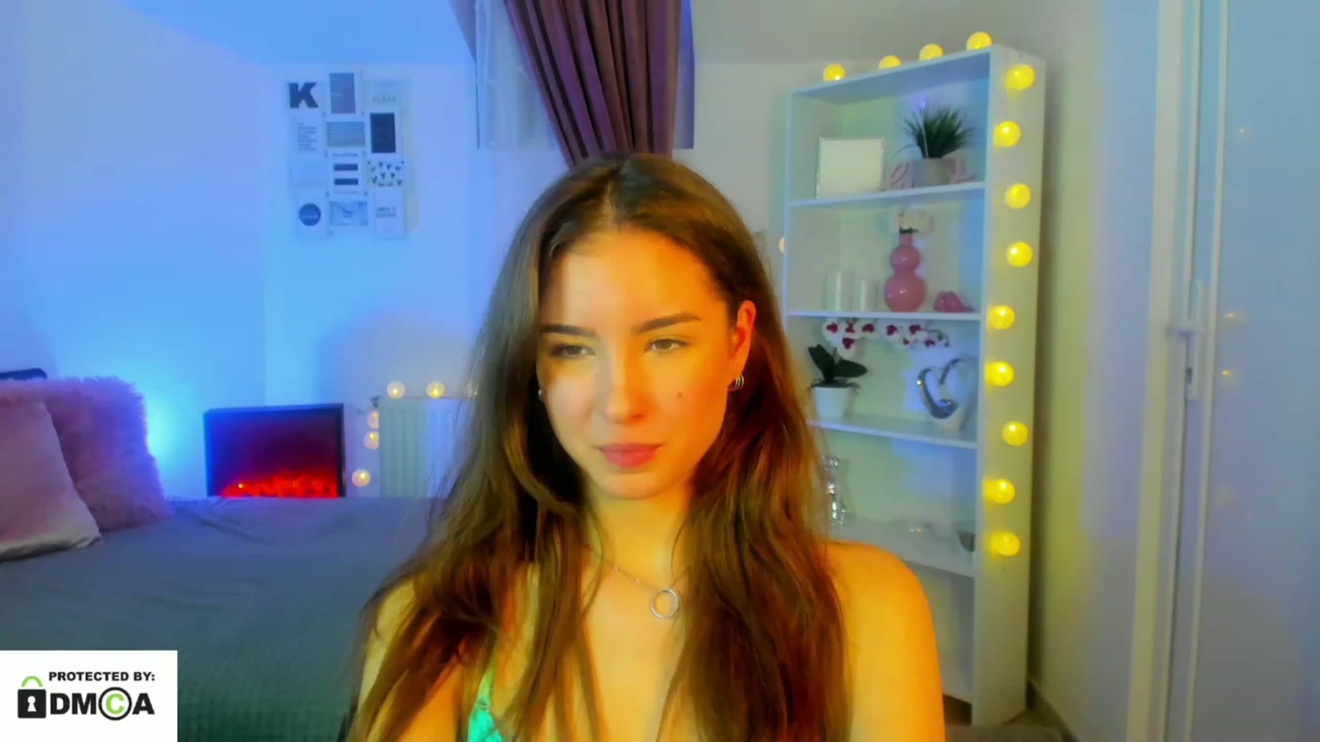 Gallery image thumbnail from Shy_jane's myfreecams stream on, 12/29/2022, 14:00 image 8 of 20