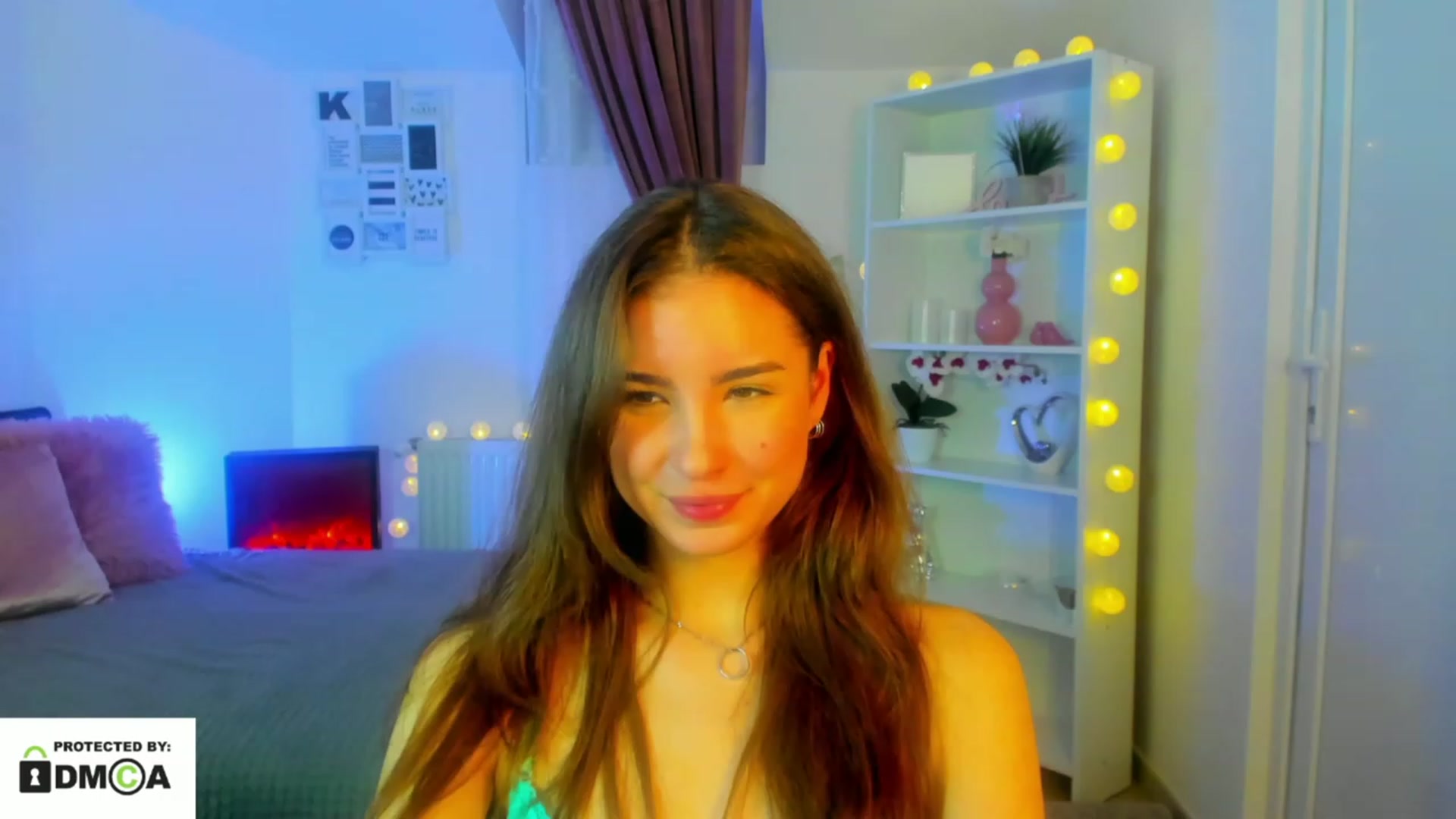 Gallery image thumbnail from Shy_jane's myfreecams stream on, 12/29/2022, 14:00 image 18 of 20