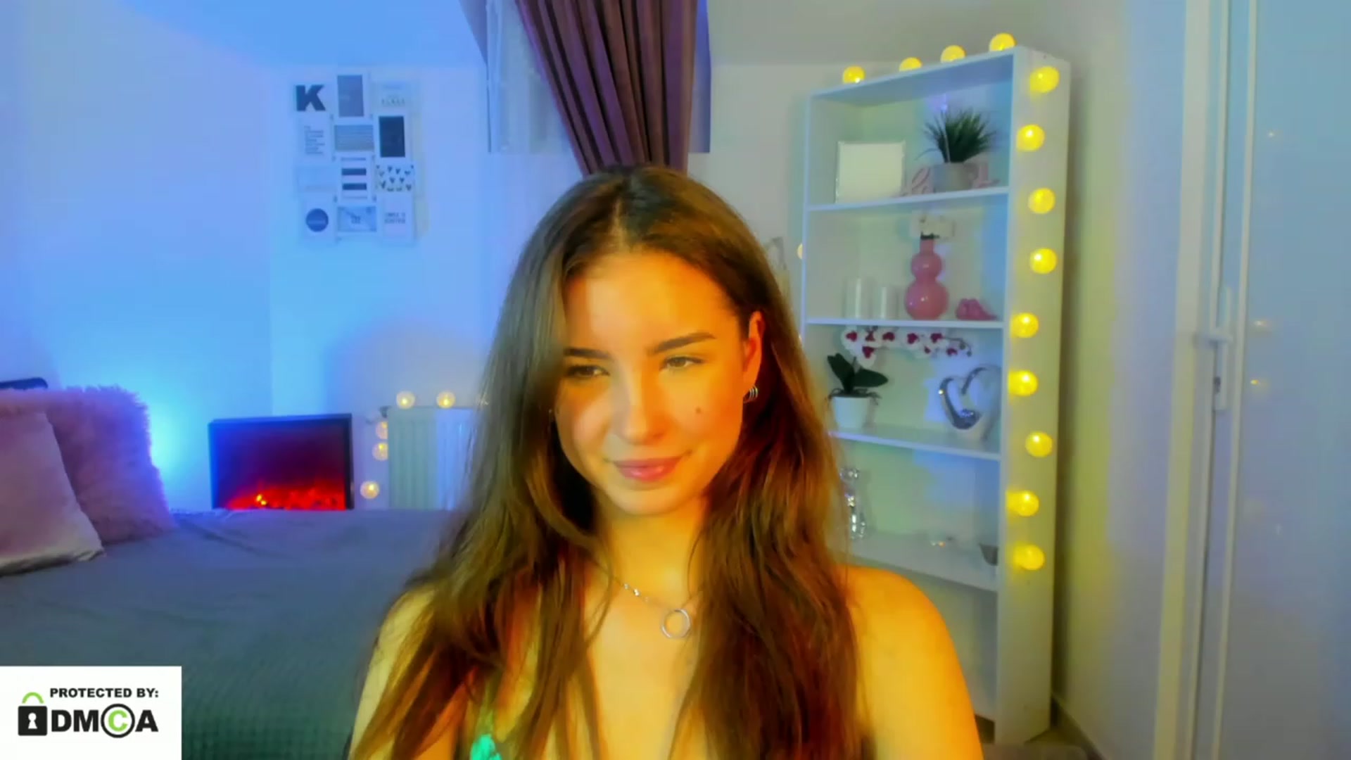Gallery image thumbnail from Shy_jane's myfreecams stream on, 12/29/2022, 14:00 image 17 of 20