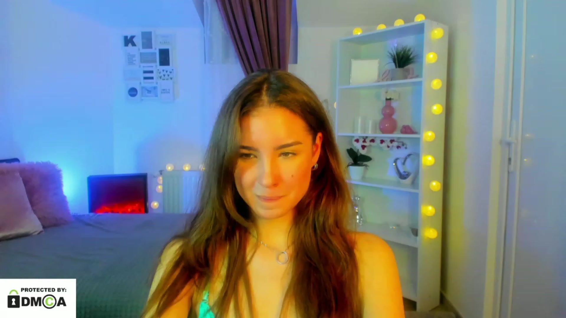 Gallery image thumbnail from Shy_jane's myfreecams stream on, 12/29/2022, 14:00 image 12 of 20