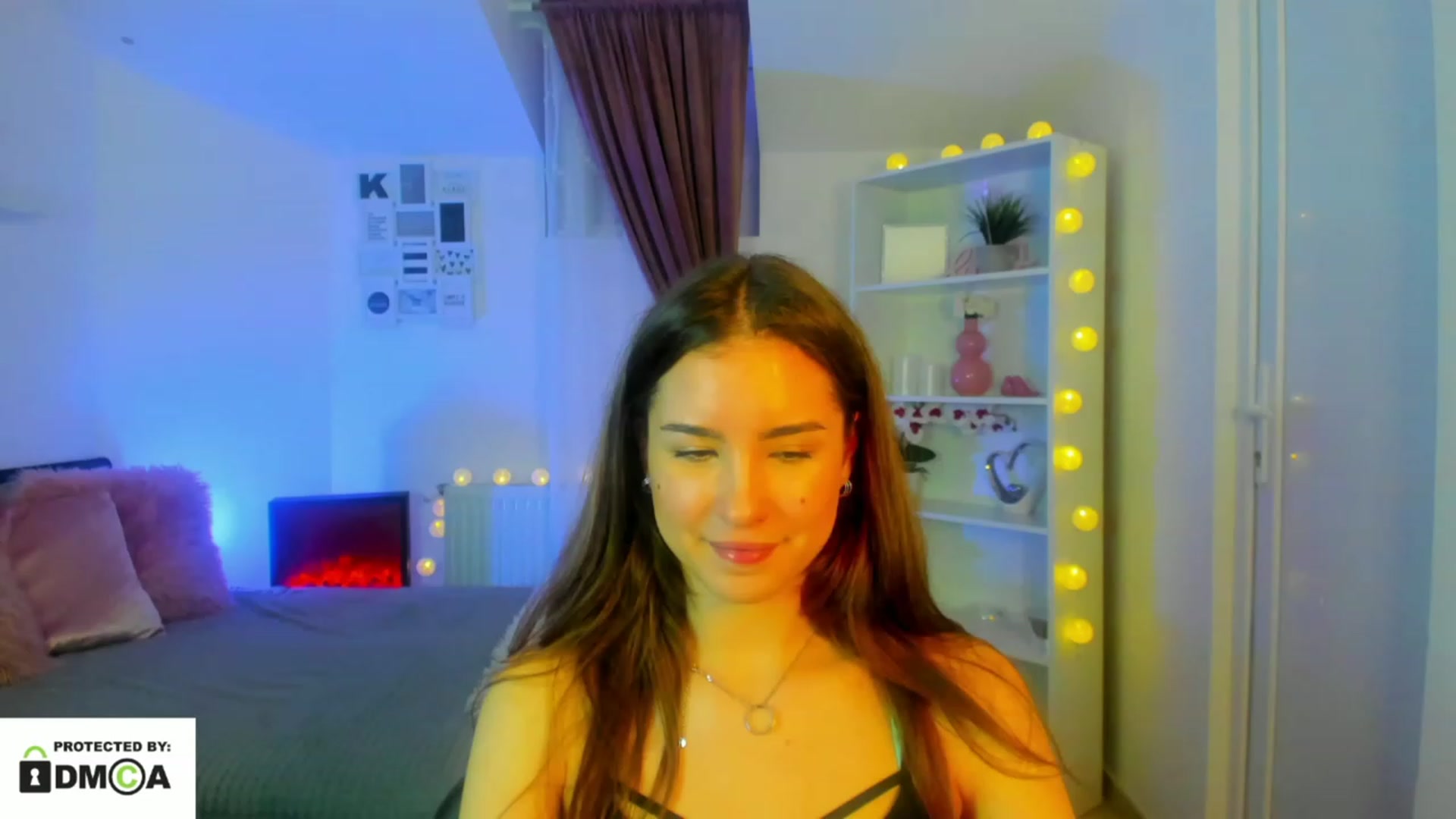Gallery image thumbnail from Shy_jane's myfreecams stream on, 12/29/2022, 16:27 image 5 of 20