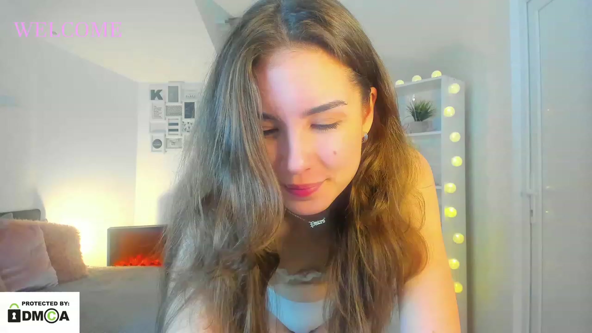Gallery image thumbnail from Shy_jane's myfreecams stream on, 01/01/2023, 11:51 image 17 of 20