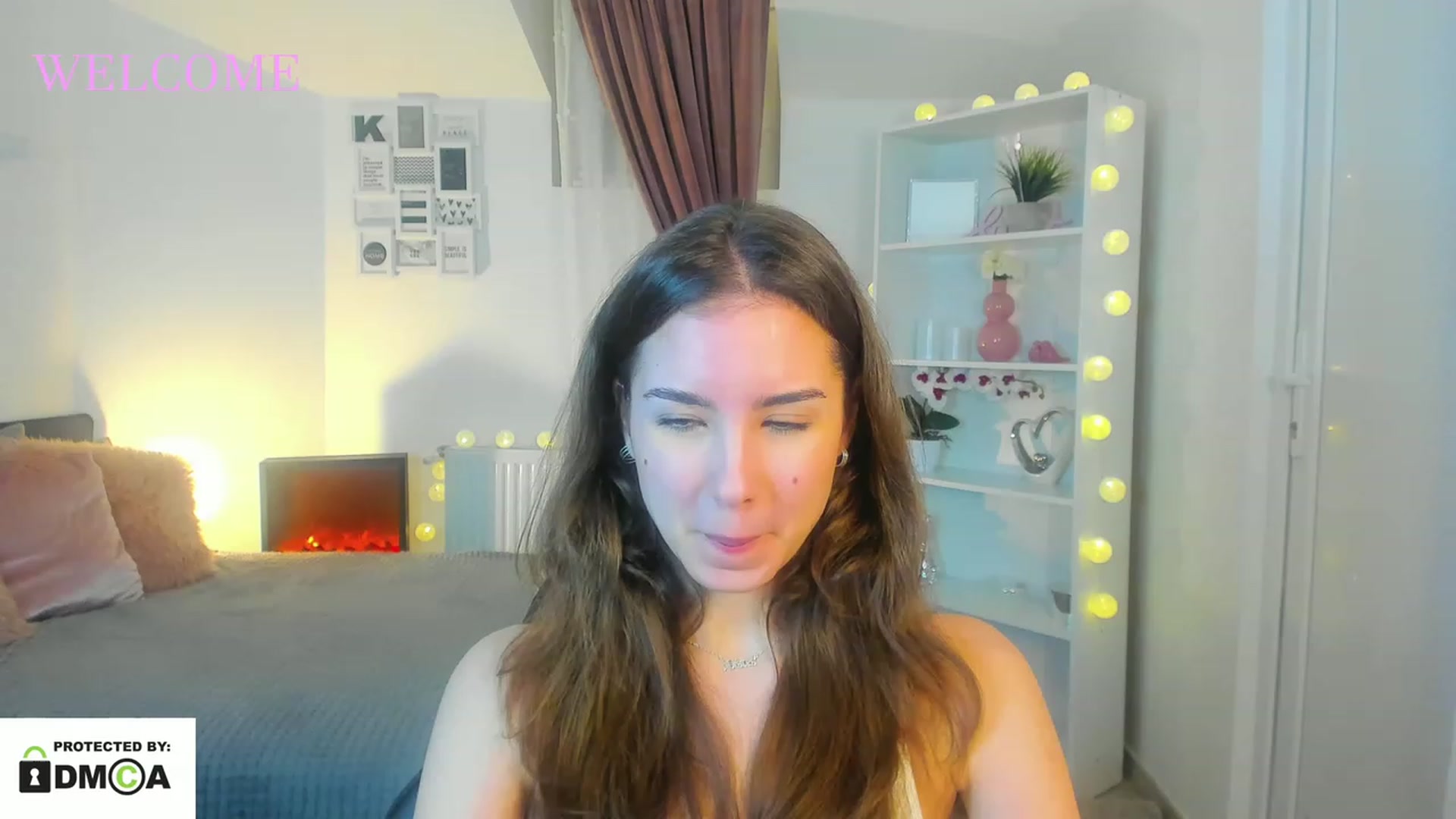 Gallery image thumbnail from Shy_jane's myfreecams stream on, 01/01/2023, 12:58 image 16 of 20