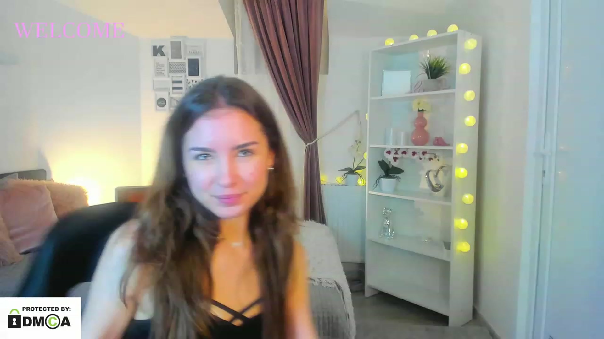 Gallery image thumbnail from Shy_jane's myfreecams stream on, 01/01/2023, 14:02 image 4 of 20