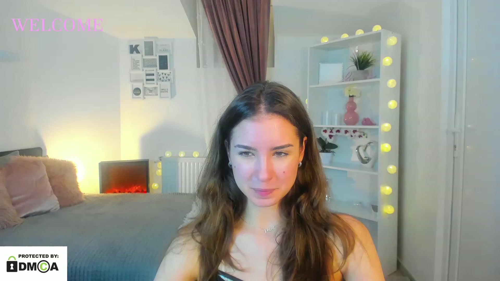 Gallery image thumbnail from Shy_jane's myfreecams stream on, 01/01/2023, 18:42 image 7 of 20
