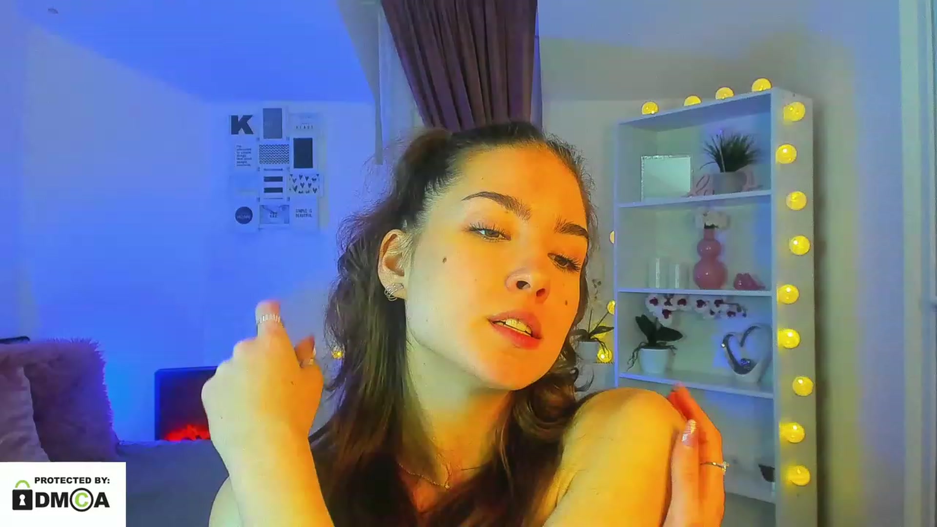 Gallery image thumbnail from Shy_jane's myfreecams stream on, 01/03/2023, 12:32 image 16 of 20