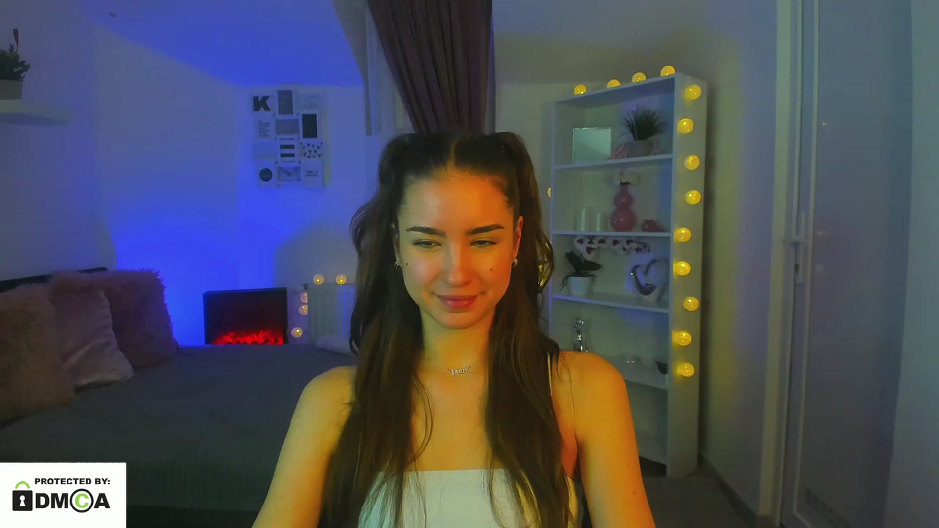 Gallery image thumbnail from Shy_jane's myfreecams stream on, 01/03/2023, 14:43 image 5 of 20