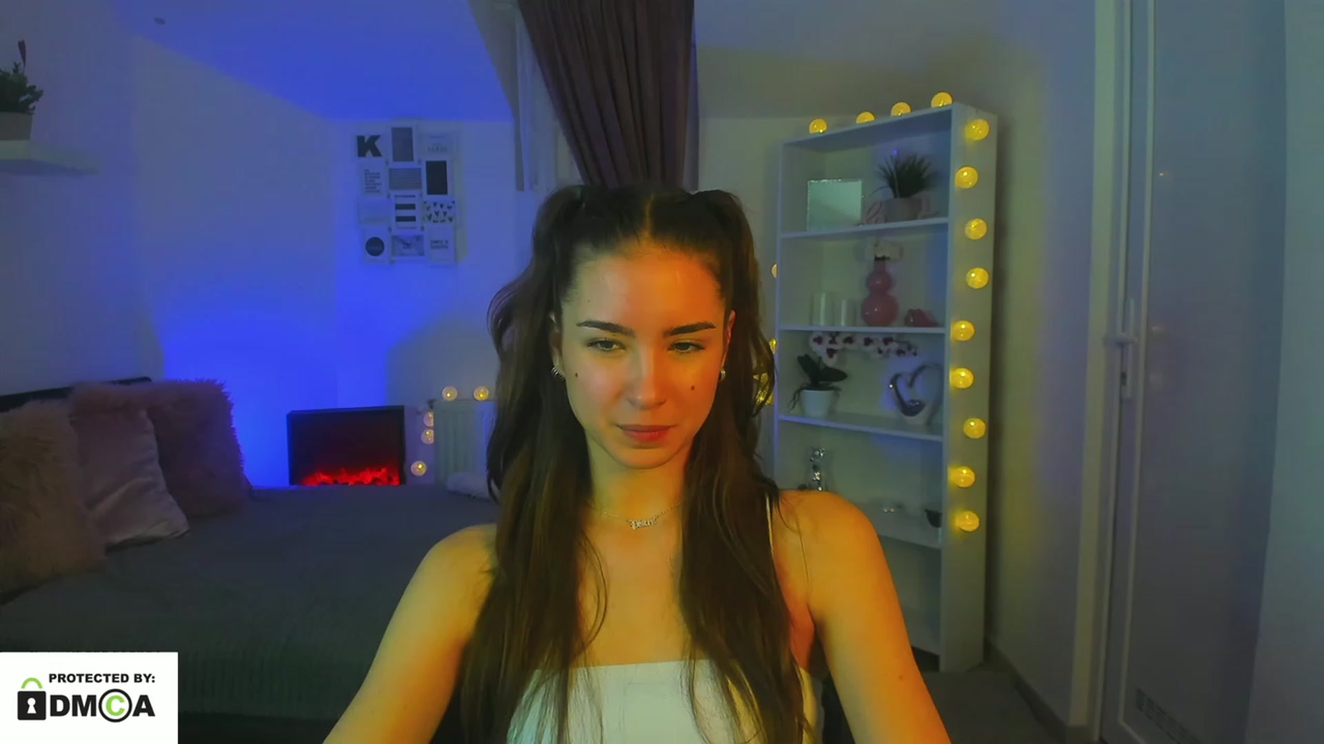 Gallery image thumbnail from Shy_jane's myfreecams stream on, 01/03/2023, 14:43 image 3 of 20