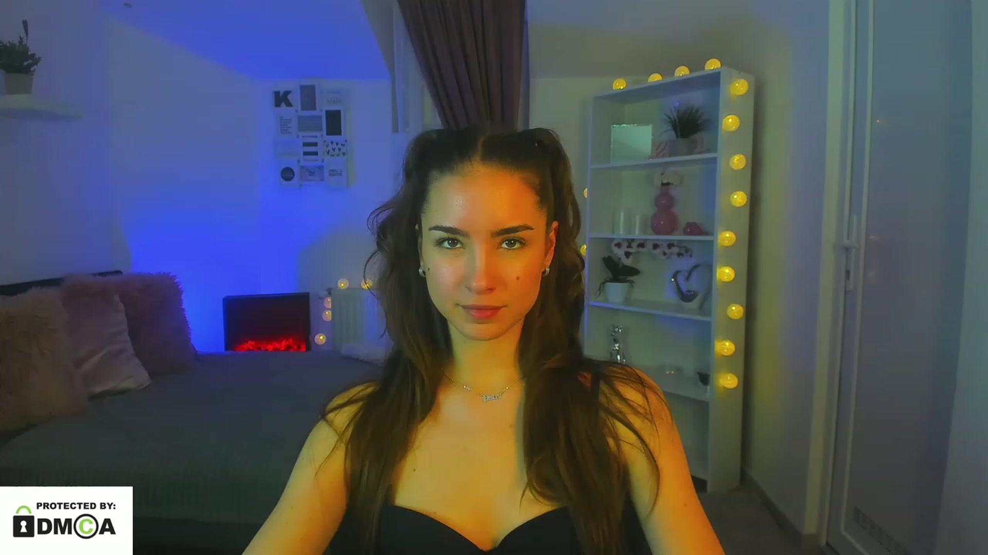 Gallery image thumbnail from Shy_jane's myfreecams stream on, 01/03/2023, 14:43 image 14 of 20