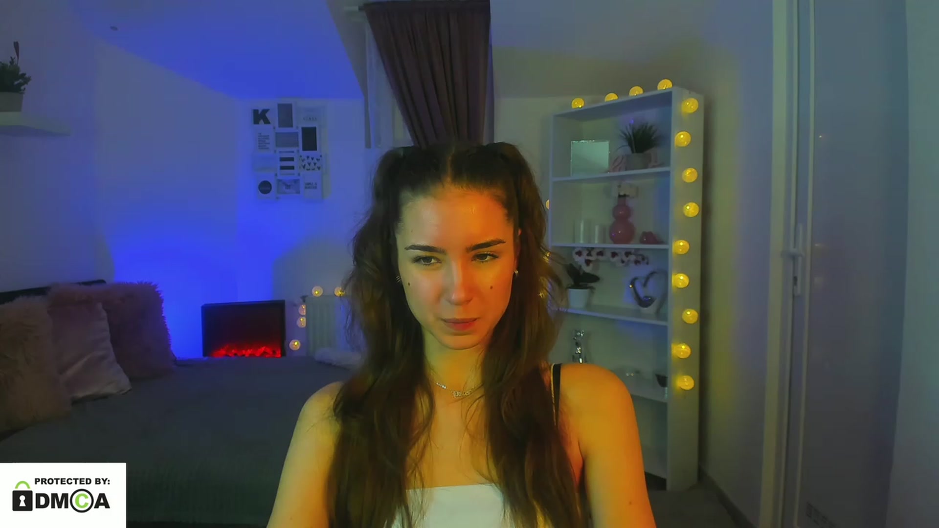 Gallery image thumbnail from Shy_jane's myfreecams stream on, 01/03/2023, 16:58 image 14 of 20