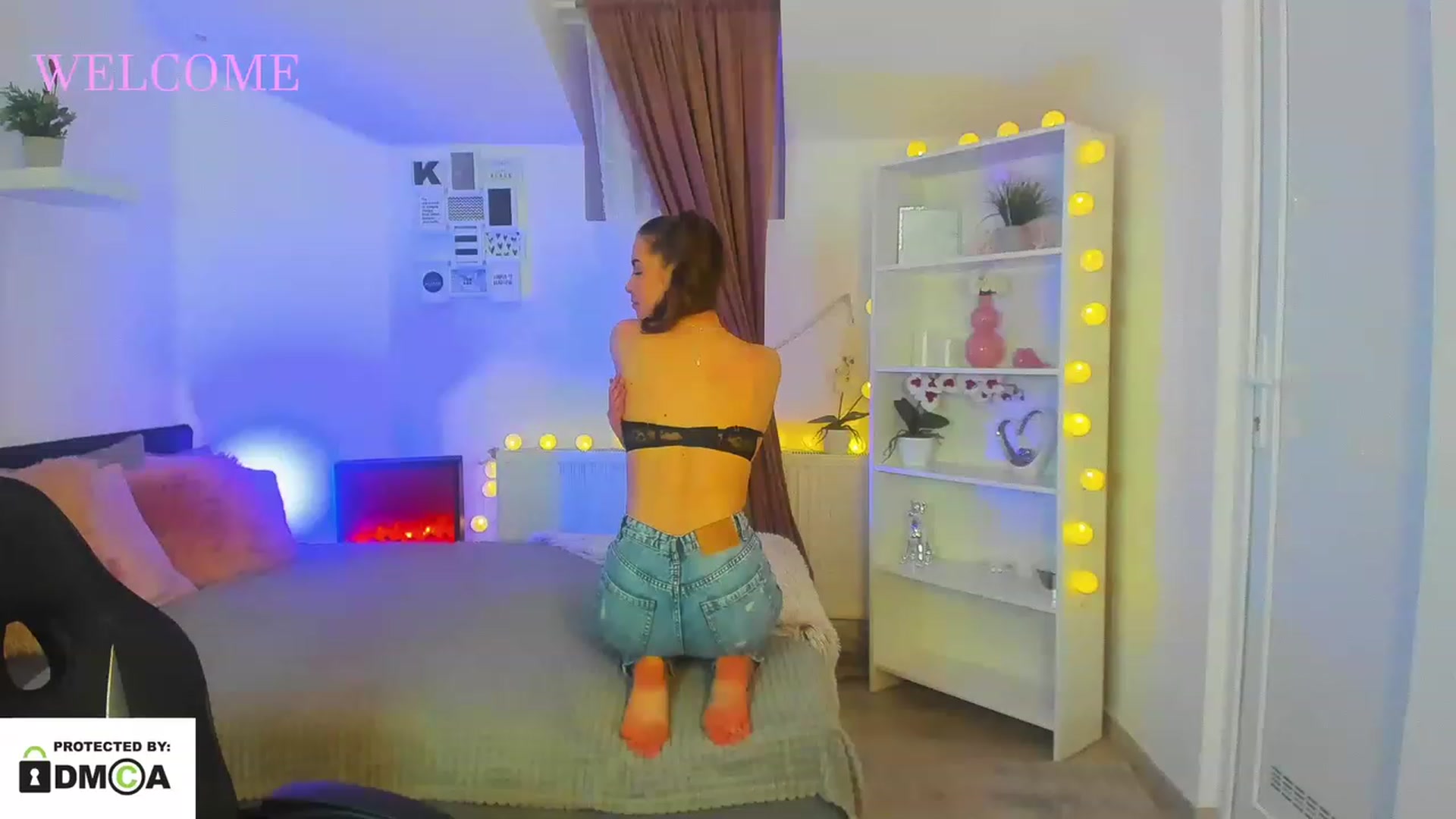 Gallery image thumbnail from Shy_jane's myfreecams stream on, 01/09/2023, 14:47 image 14 of 20