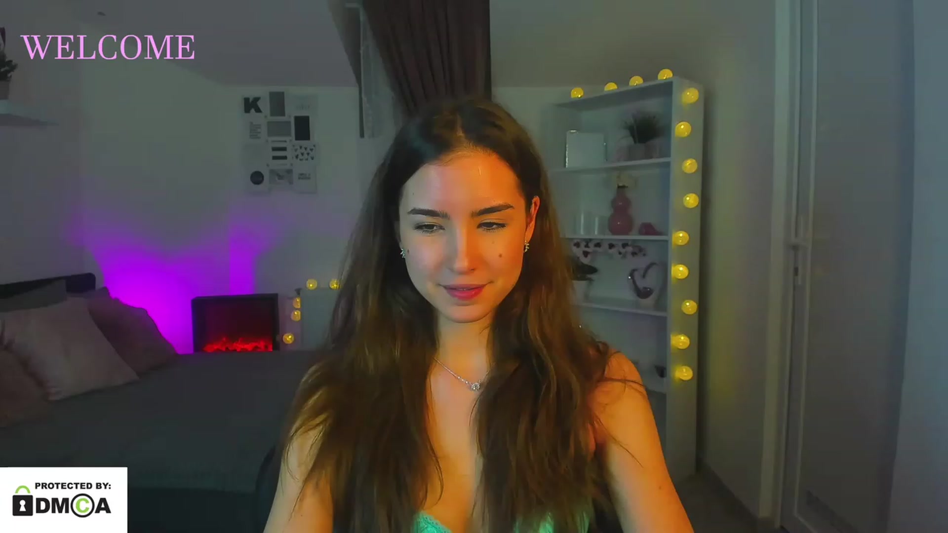 Gallery image thumbnail from Shy_jane's myfreecams stream on, 01/10/2023, 18:11 image 14 of 20