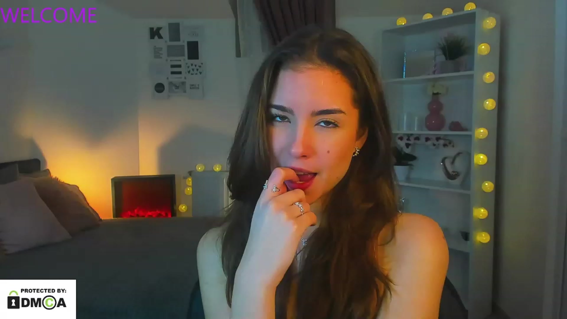 Gallery image thumbnail from Shy_jane's myfreecams stream on, 01/12/2023, 11:12 image 1 of 20
