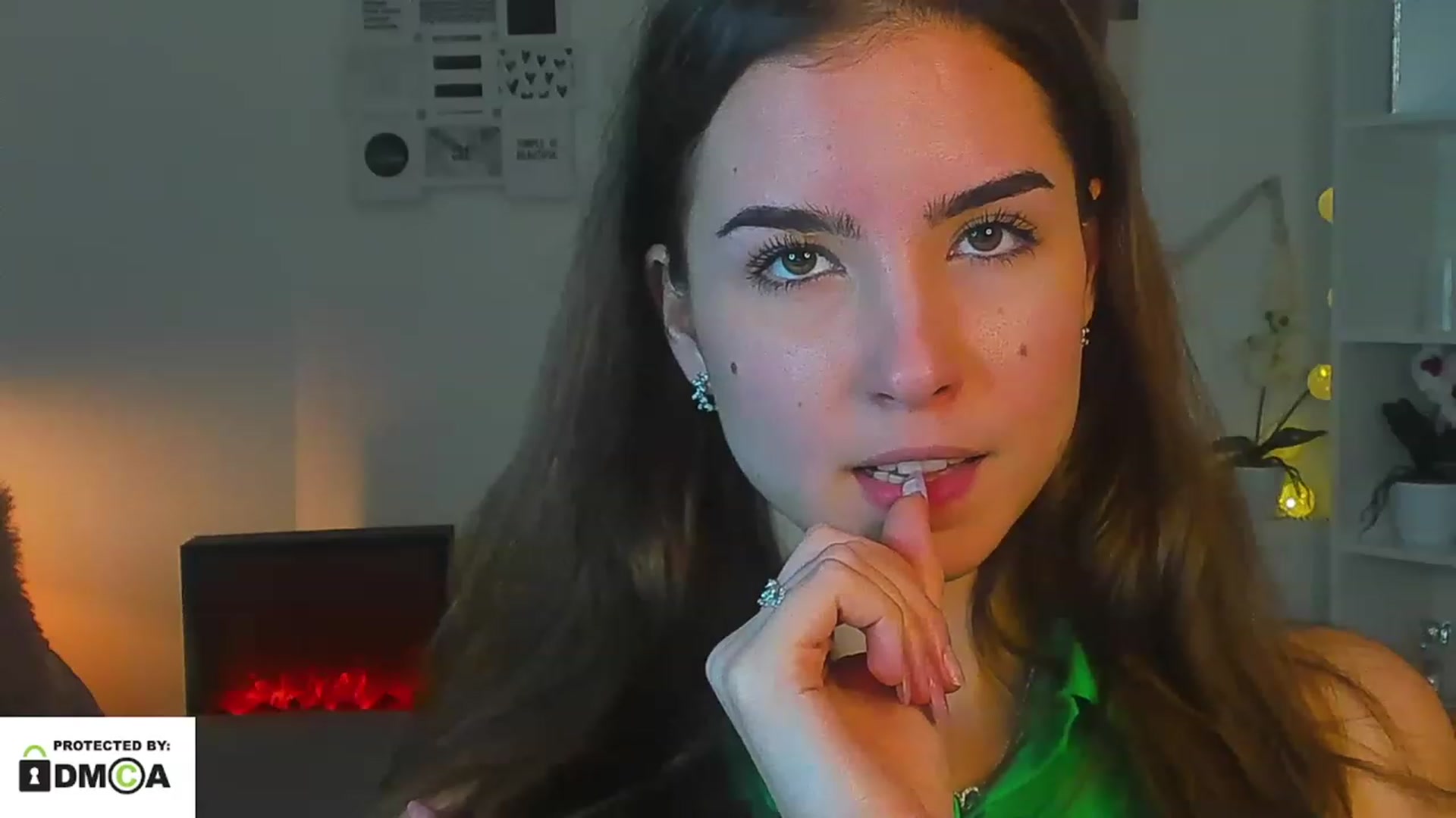 Gallery image thumbnail from Shy_jane's myfreecams stream on, 01/15/2023, 16:11 image 6 of 20