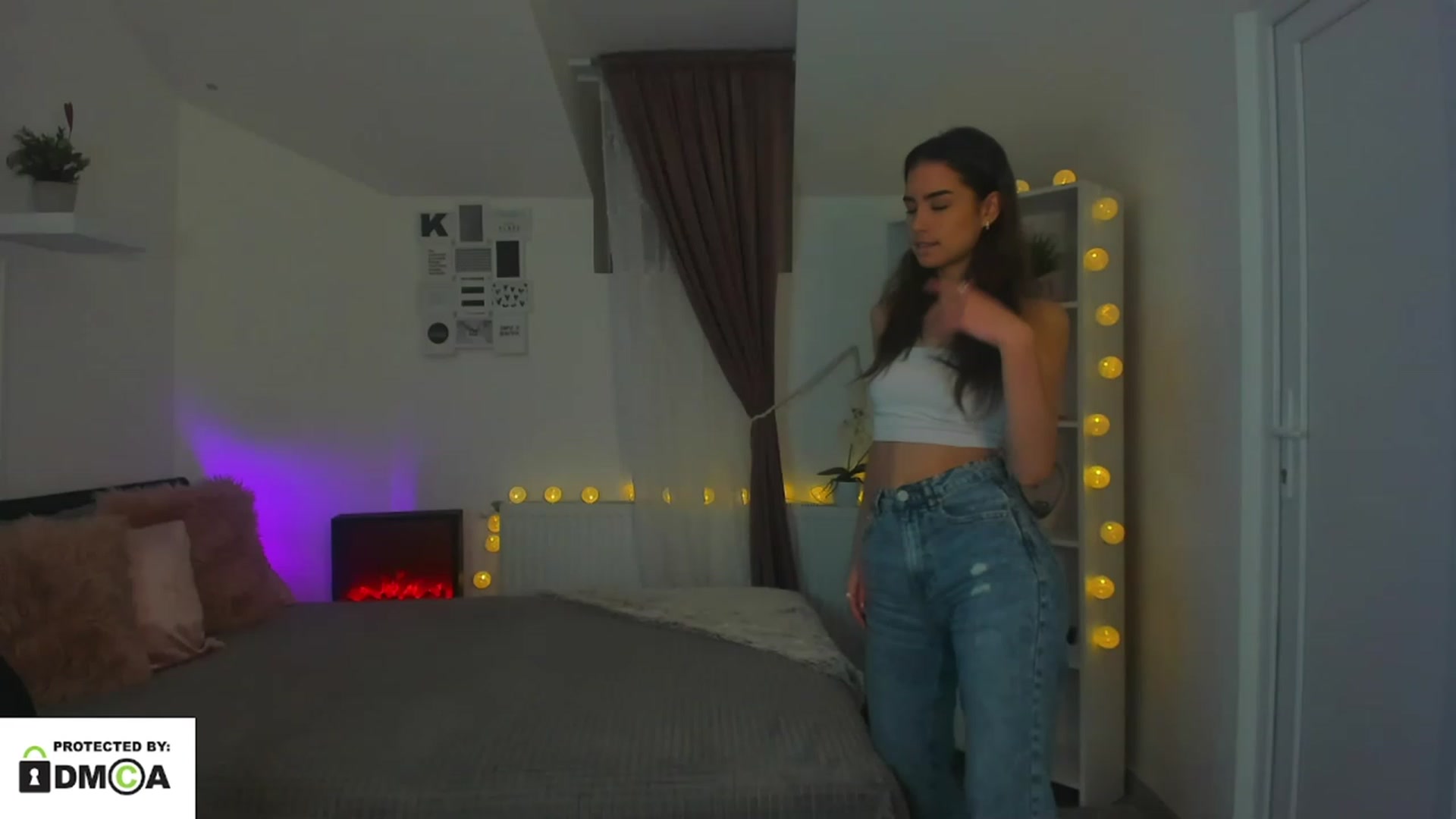 Gallery image thumbnail from Shy_jane's myfreecams stream on, 01/16/2023, 09:47 image 7 of 20