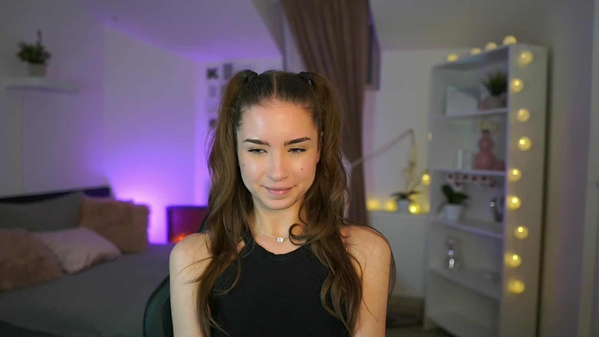 Gallery image thumbnail from Shy_jane's myfreecams stream on, 01/19/2023, 17:00 image 4 of 20