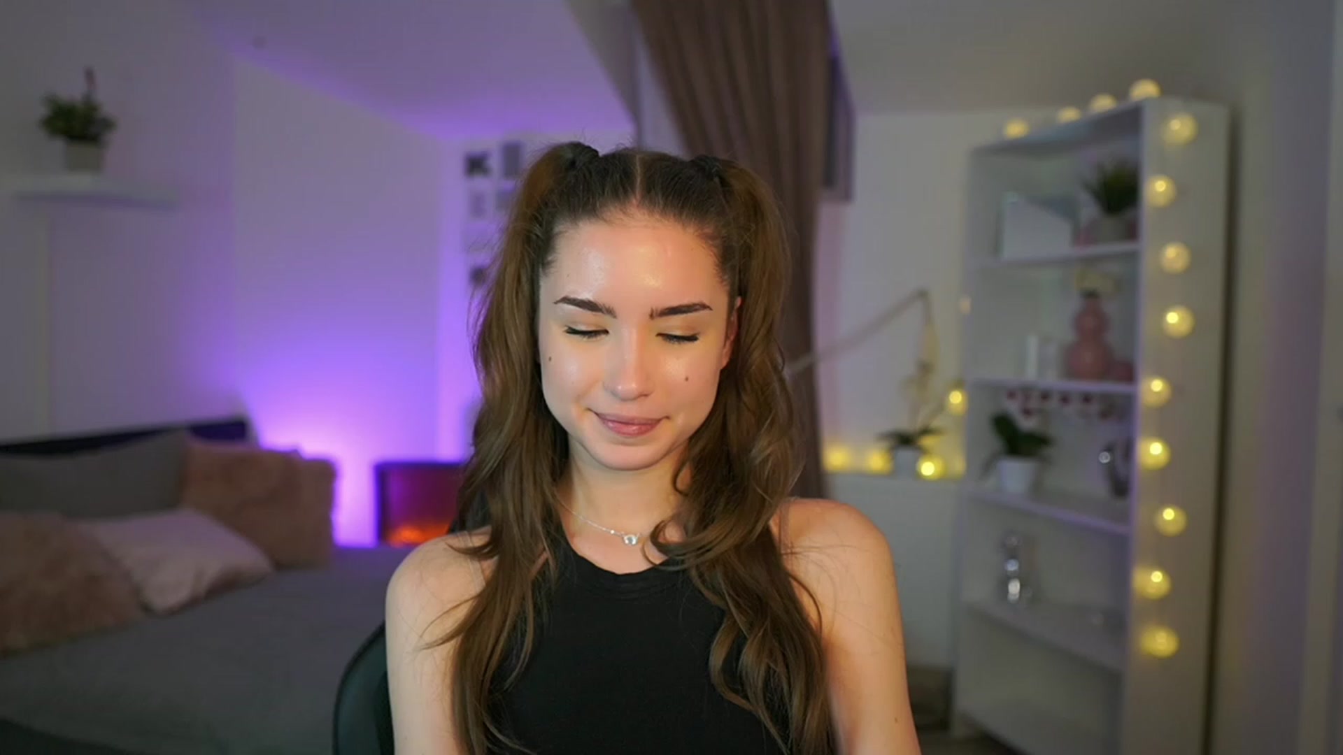 Gallery image thumbnail from Shy_jane's myfreecams stream on, 01/19/2023, 17:00 image 20 of 20