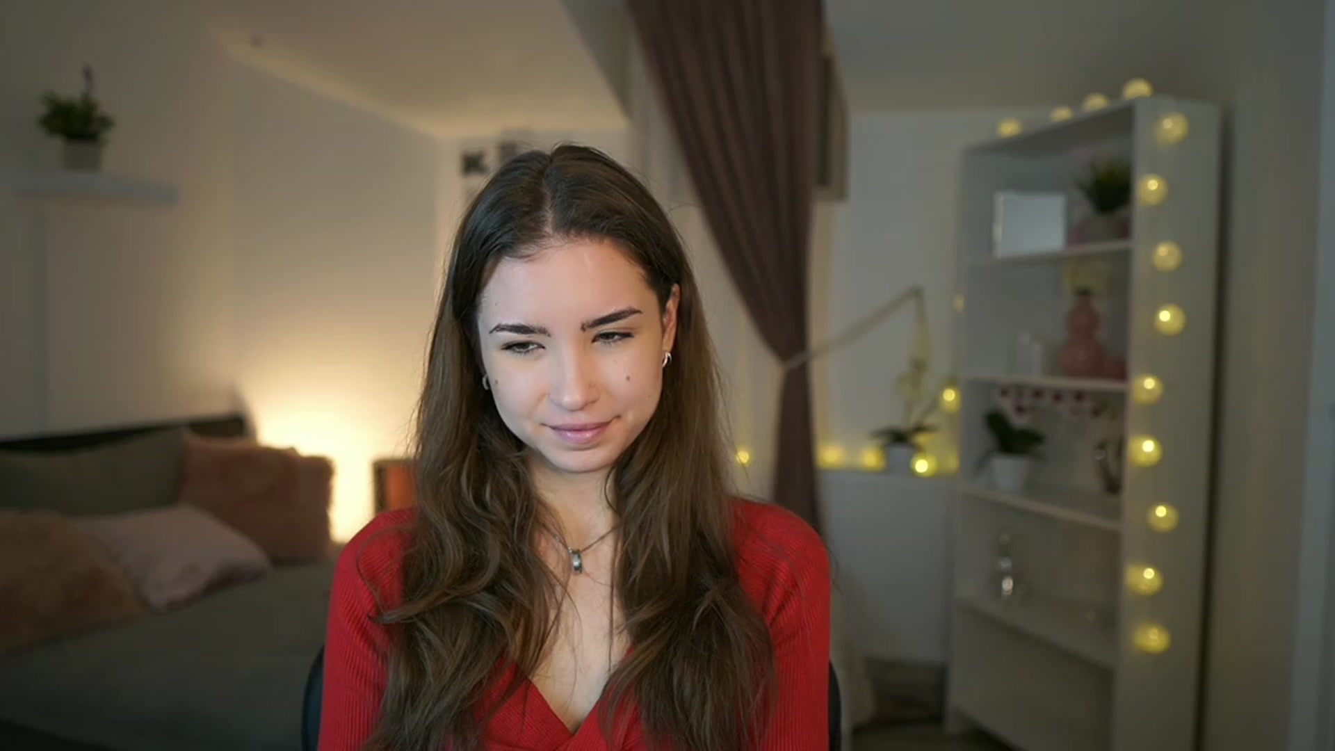 Gallery image thumbnail from Shy_jane's myfreecams stream on, 01/22/2023, 12:15 image 3 of 20