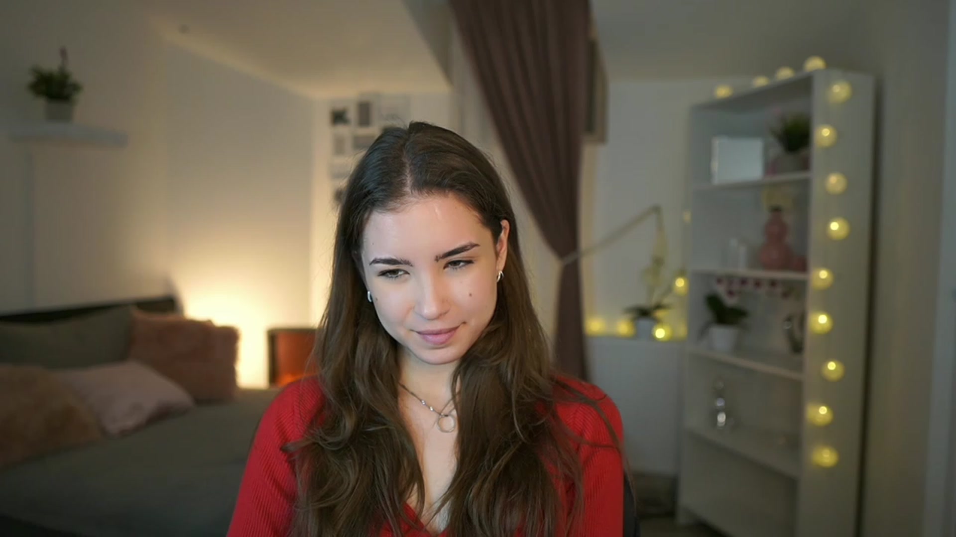 Gallery image thumbnail from Shy_jane's myfreecams stream on, 01/22/2023, 12:15 image 18 of 20