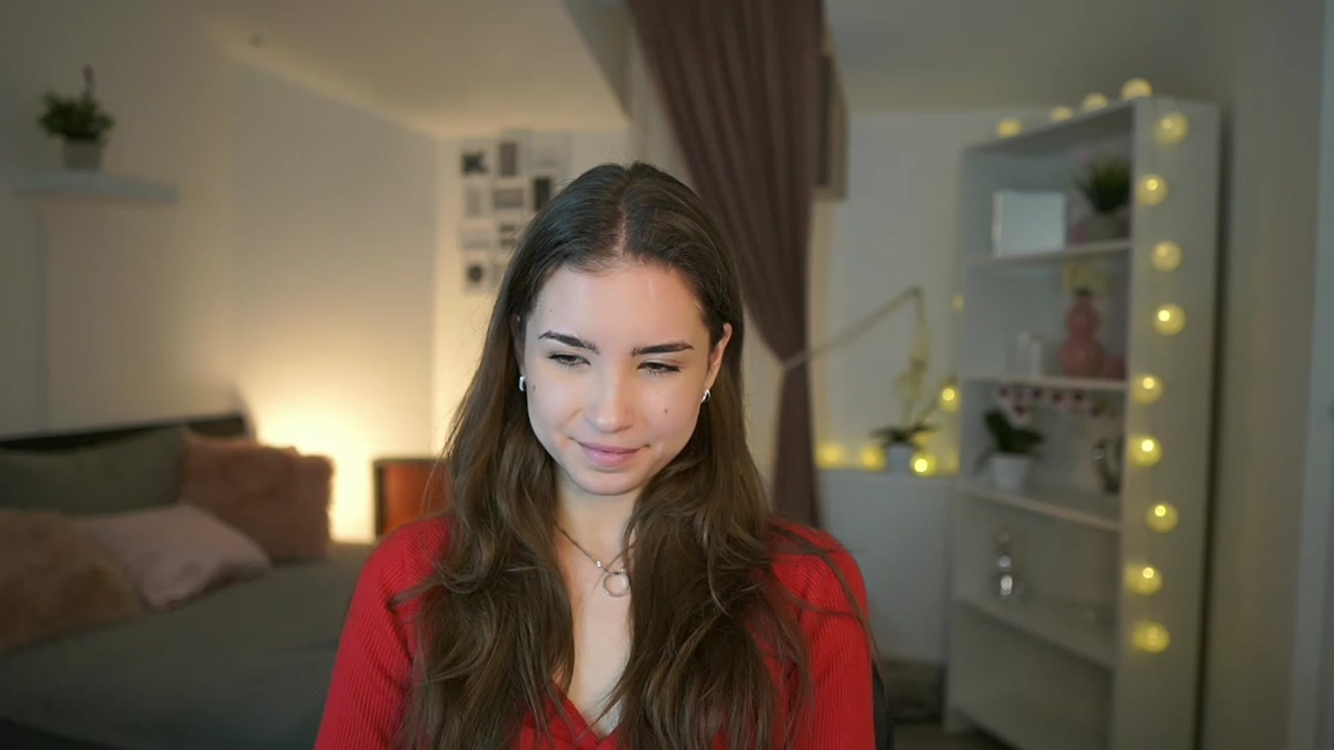Gallery image thumbnail from Shy_jane's myfreecams stream on, 01/22/2023, 12:15 image 15 of 20