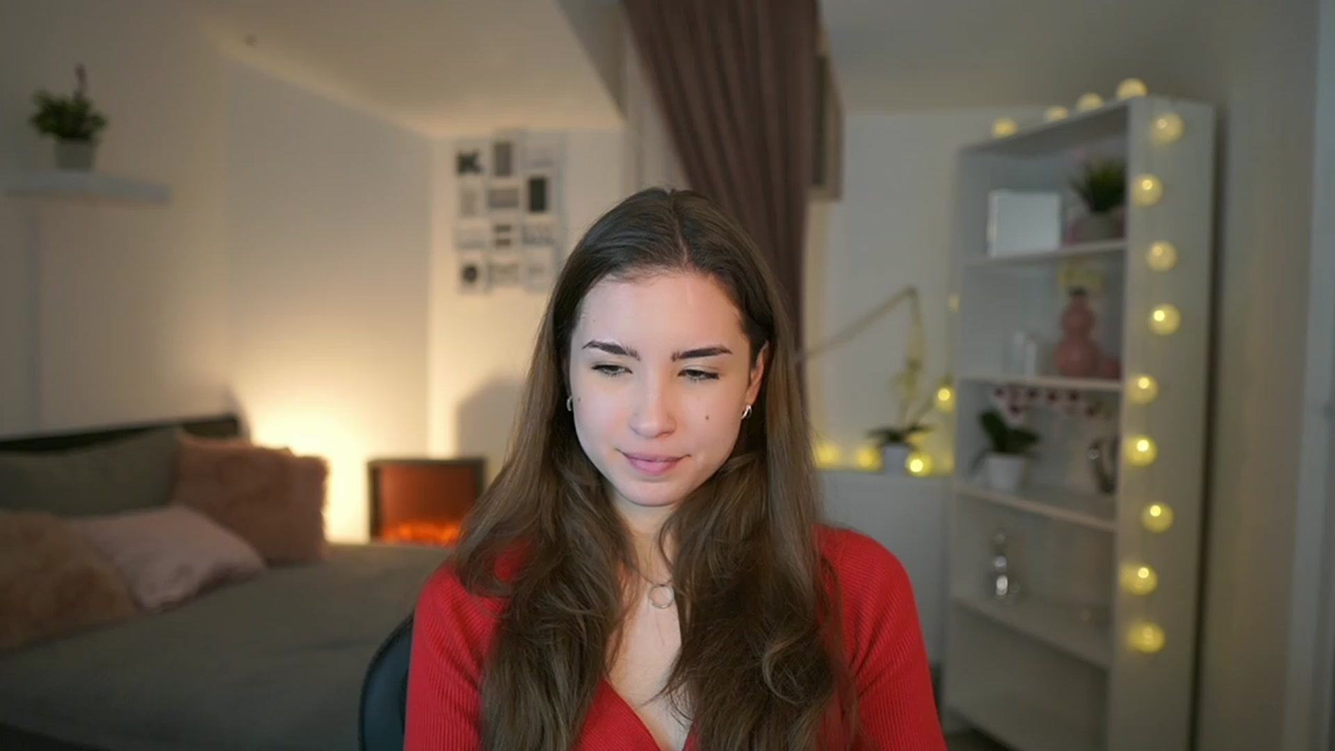 Gallery image thumbnail from Shy_jane's myfreecams stream on, 01/22/2023, 13:36 image 1 of 20