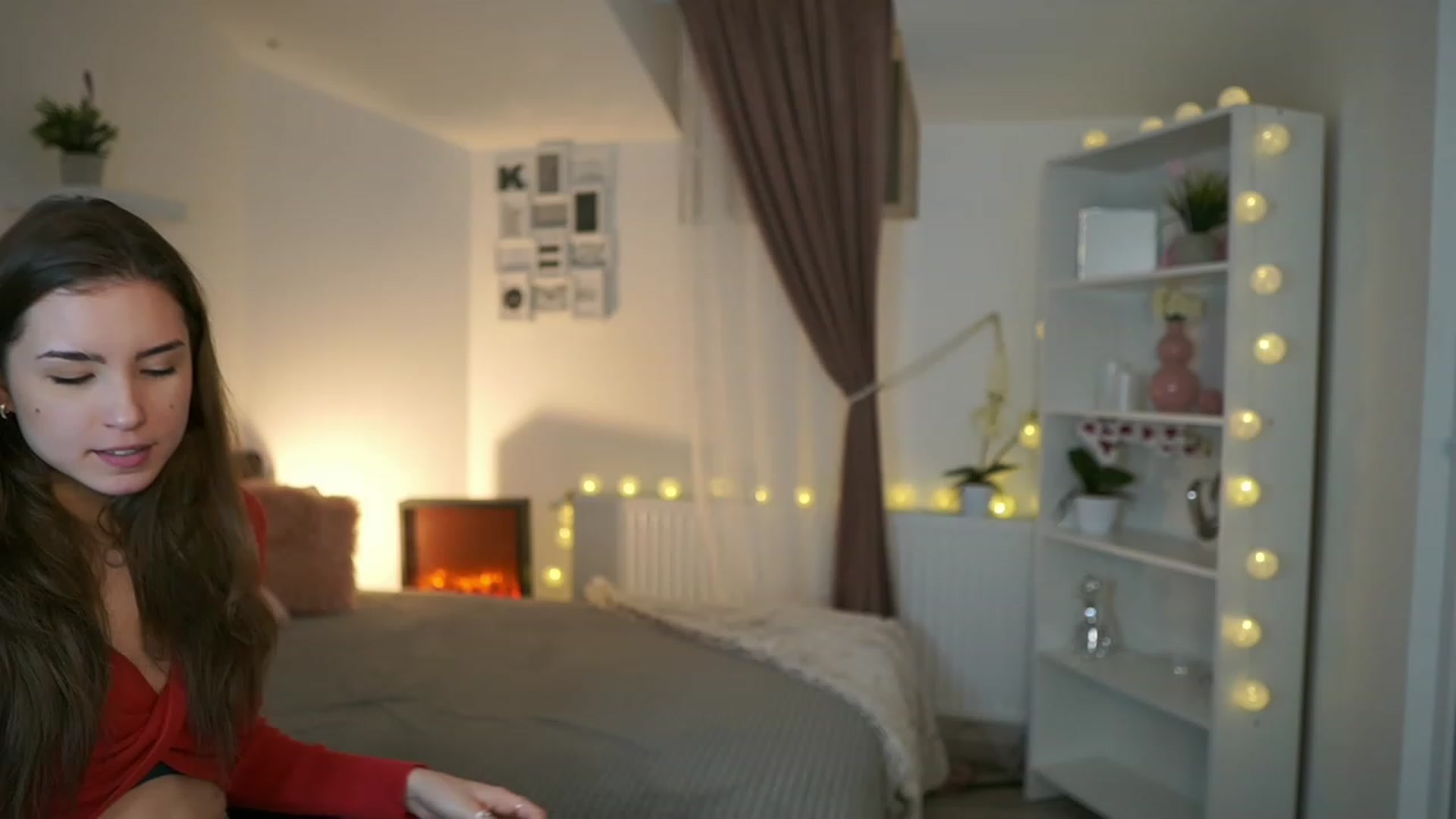 Gallery image thumbnail from Shy_jane's myfreecams stream on, 01/22/2023, 13:36 image 6 of 20