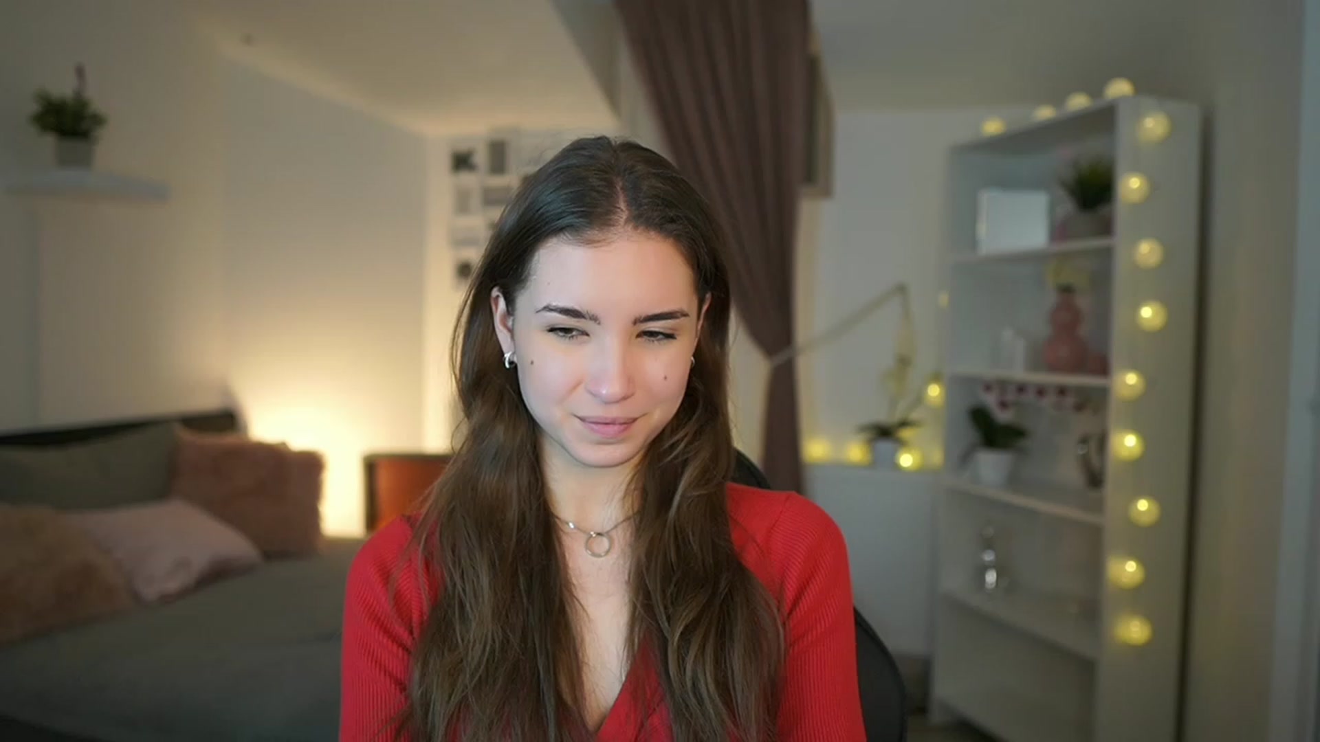 Gallery image thumbnail from Shy_jane's myfreecams stream on, 01/22/2023, 14:39 image 15 of 20
